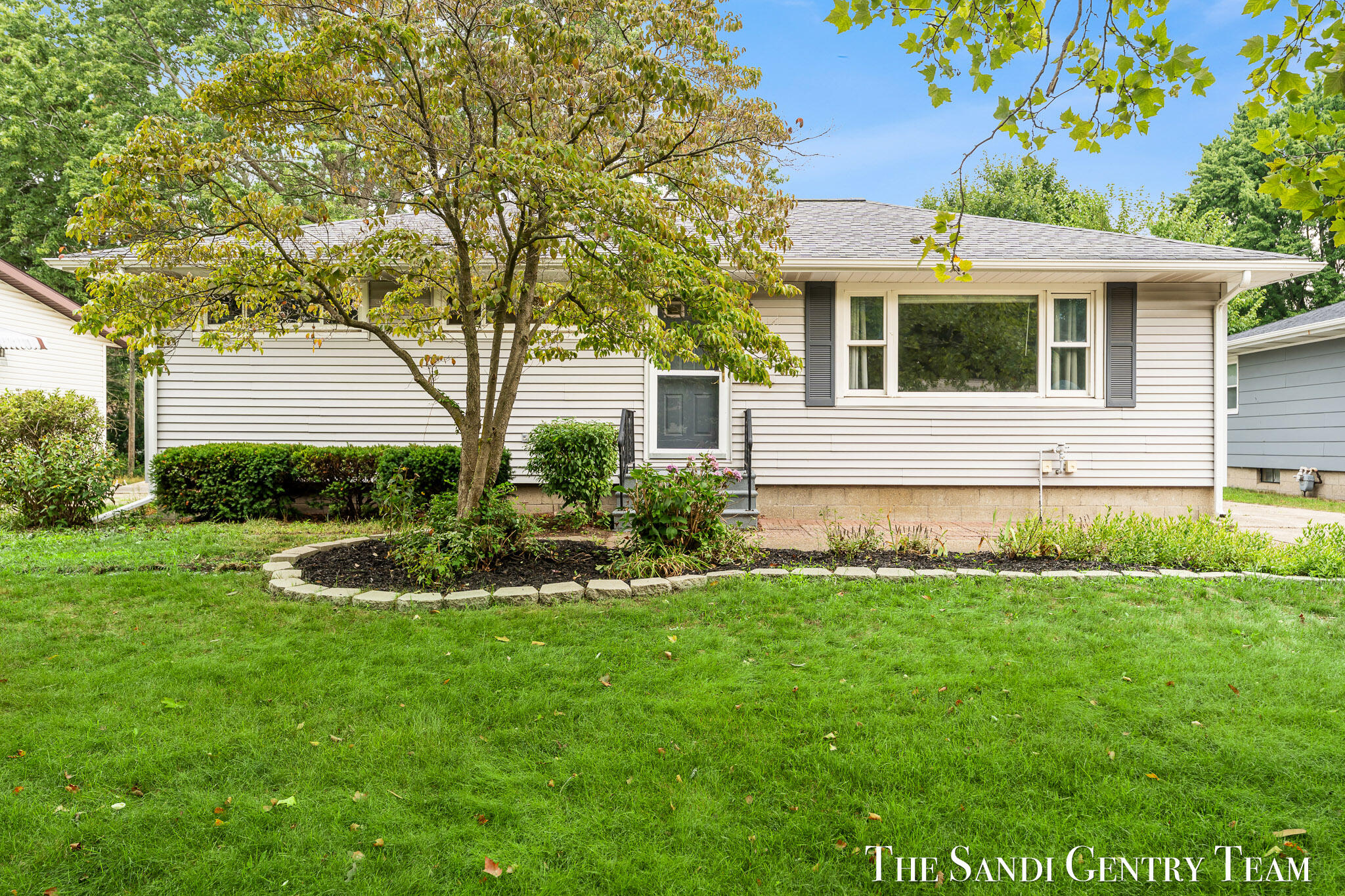 1015 Taylor Avenue Grand Haven MI 49417