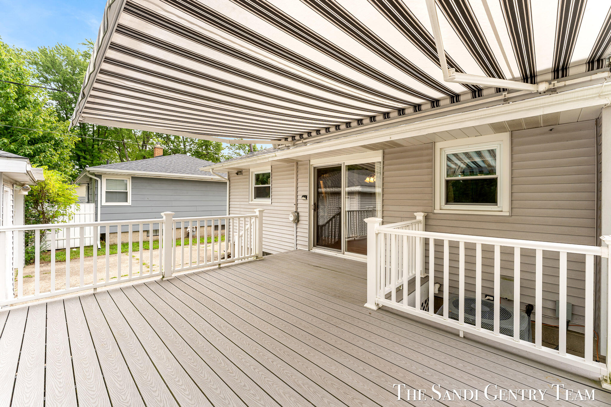 1015 Taylor Avenue Grand Haven MI 49417