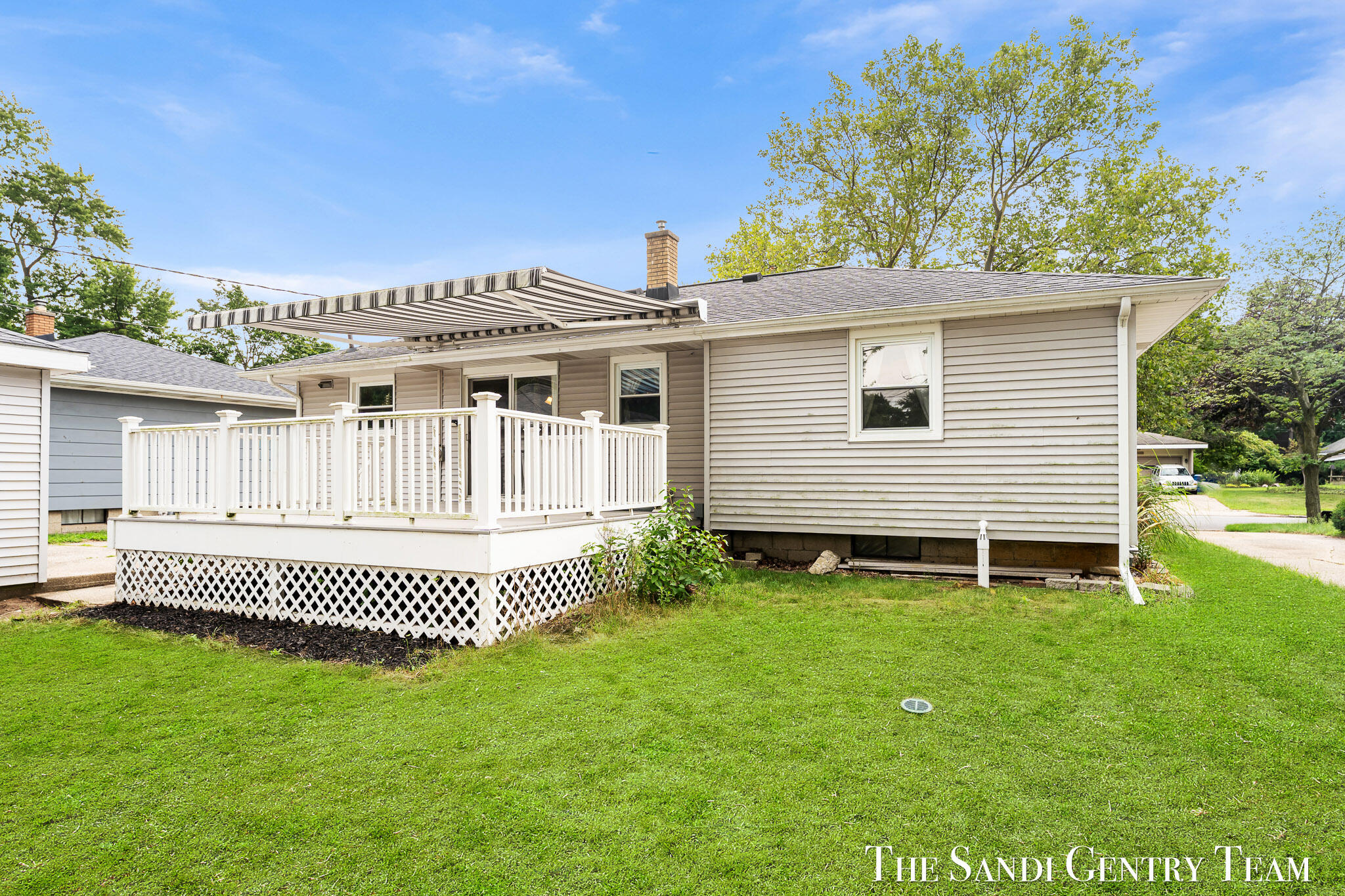 1015 Taylor Avenue Grand Haven MI 49417