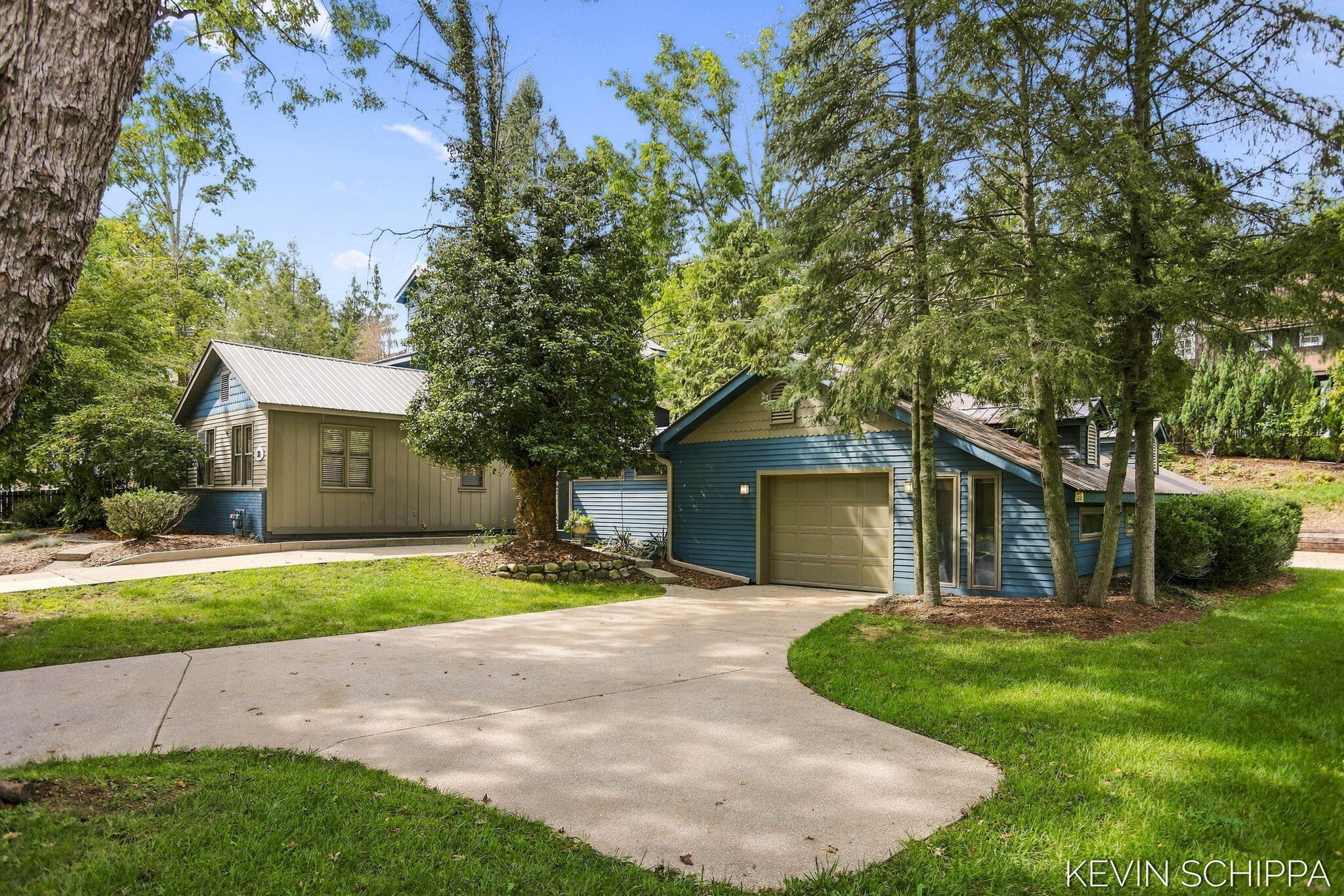 36 Union Street Douglas MI 49406