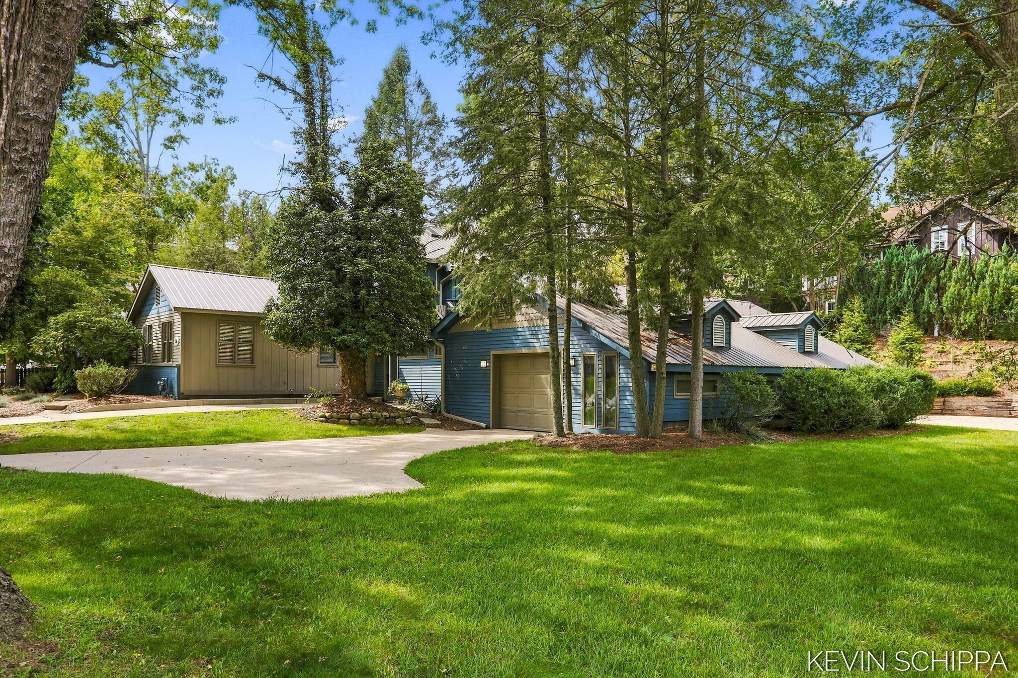 36 Union Street Douglas MI 49406