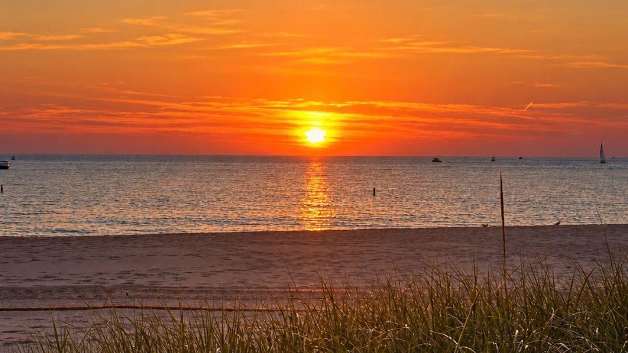 720 Bay Road Holland MI 49423