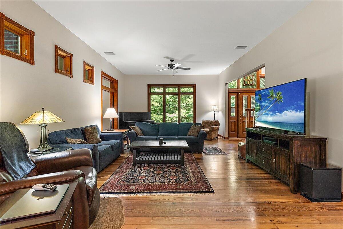 5797 Wildwood Drive Bridgman MI 49106