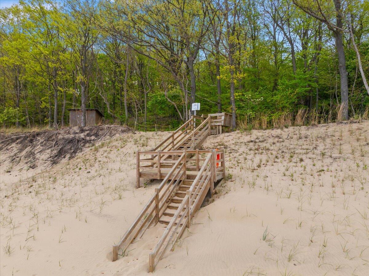 5797 Wildwood Drive Bridgman MI 49106