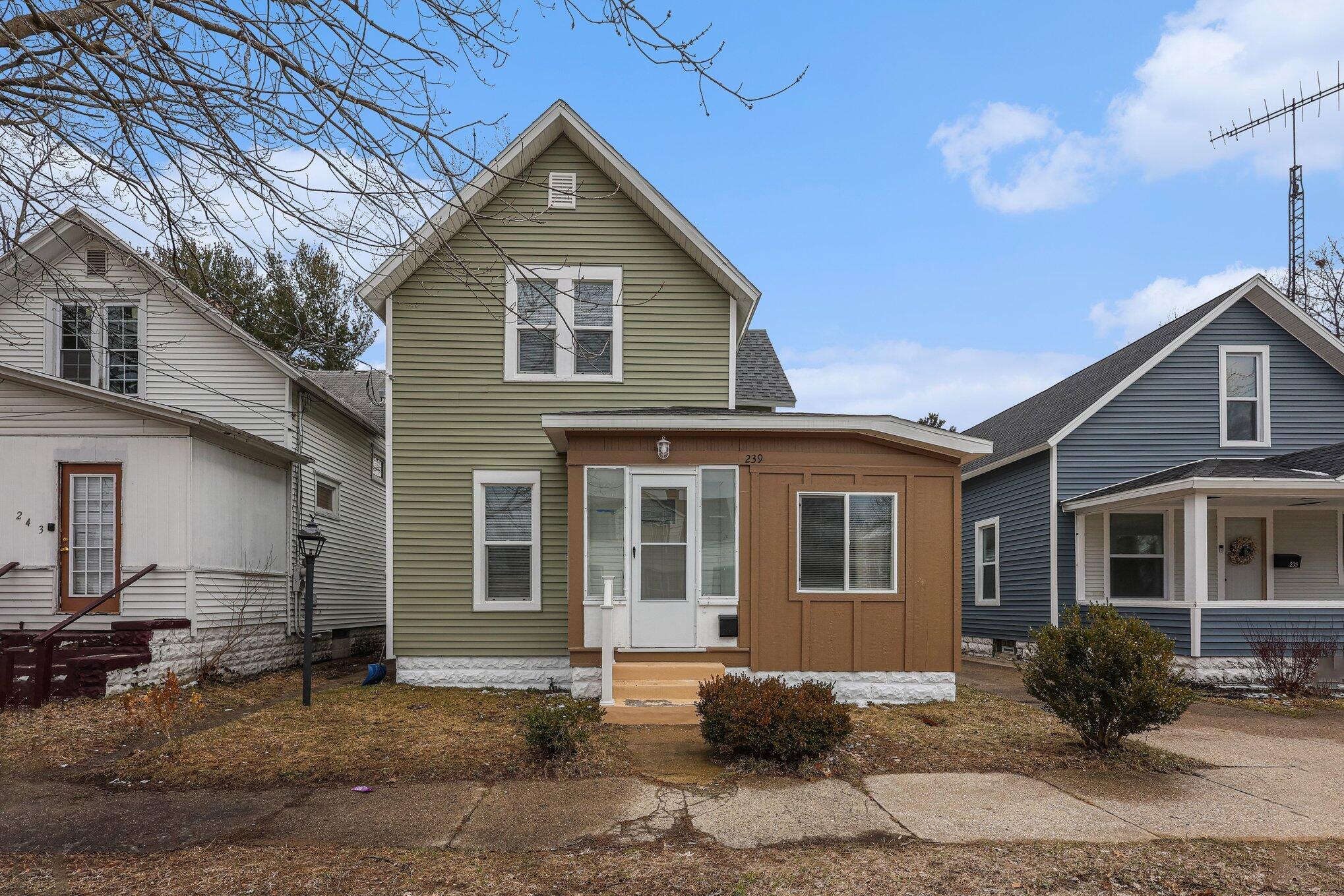 239 E Isabella Avenue Muskegon MI 49442