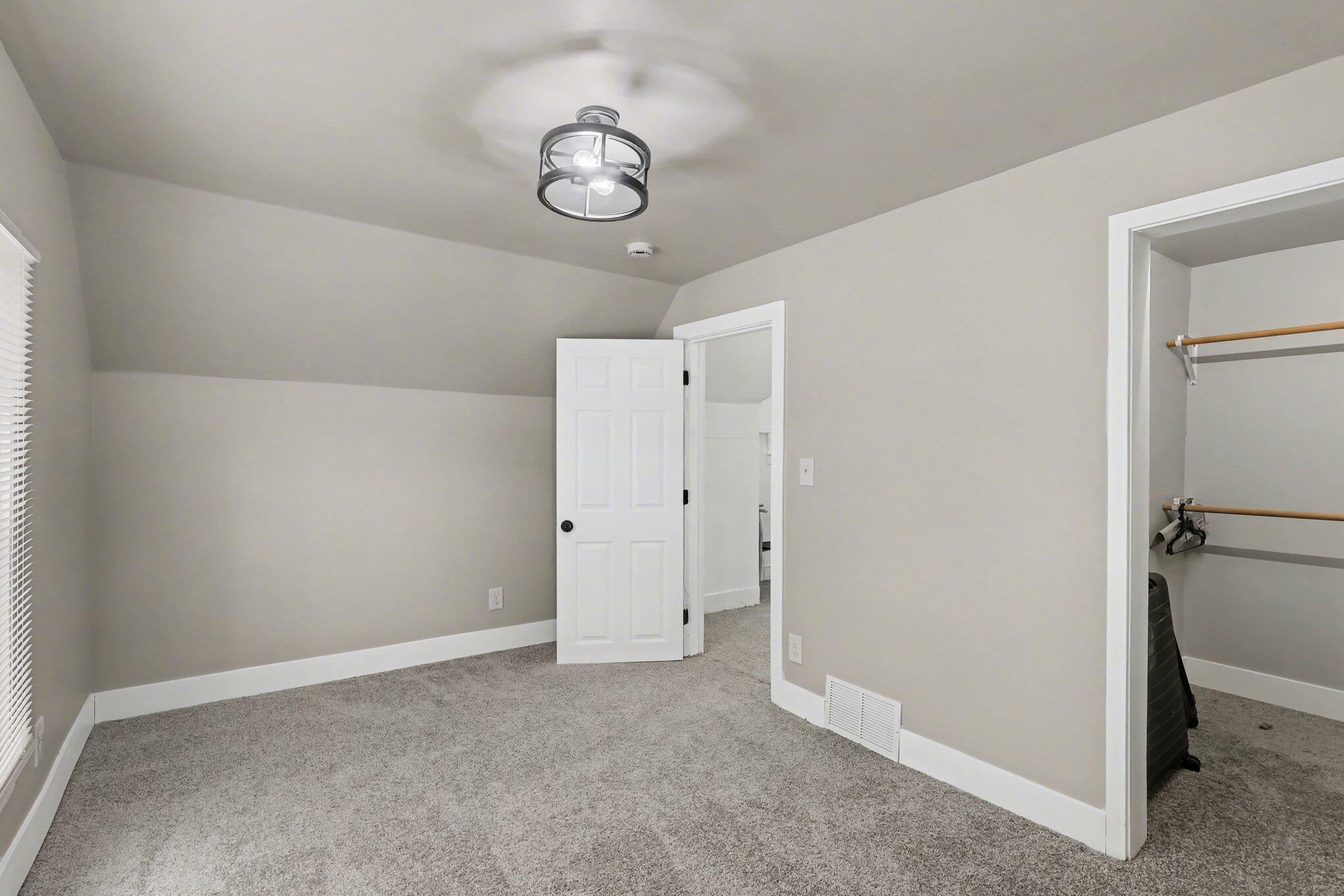 239 E Isabella Avenue Muskegon MI 49442