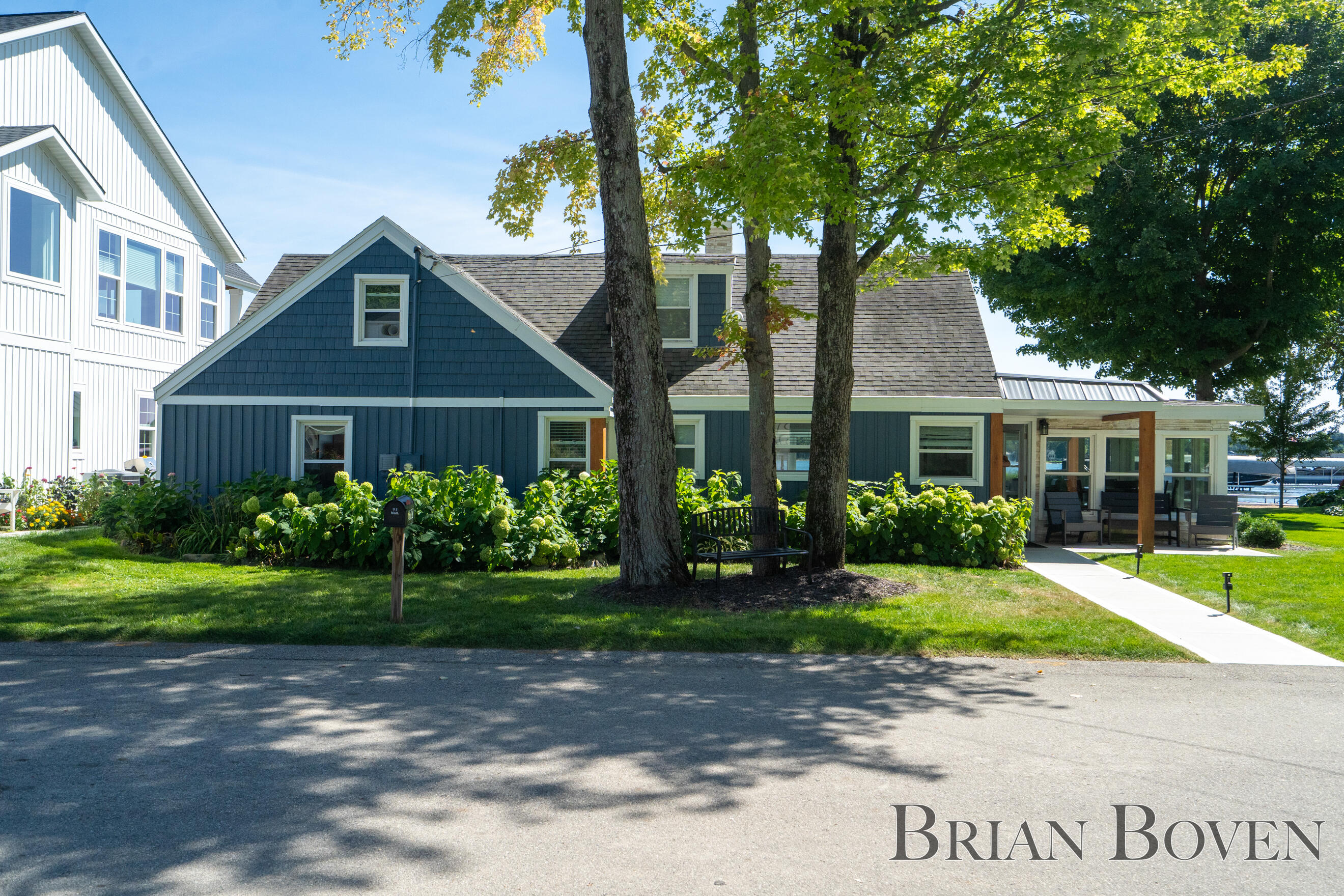 7080 Silver Lake Drive NE Rockford MI 49341