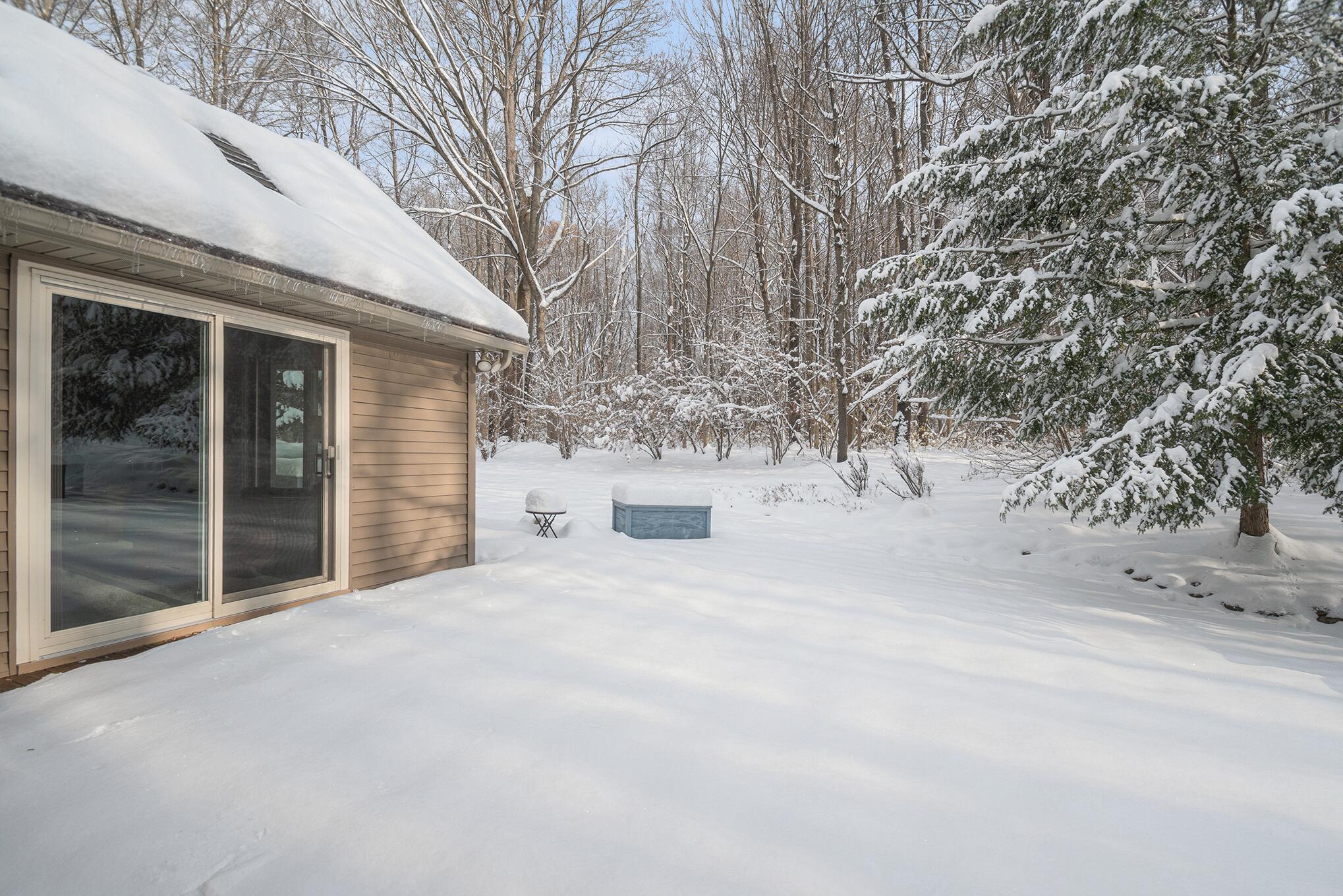 1209 Morris Drive Niles MI 49120