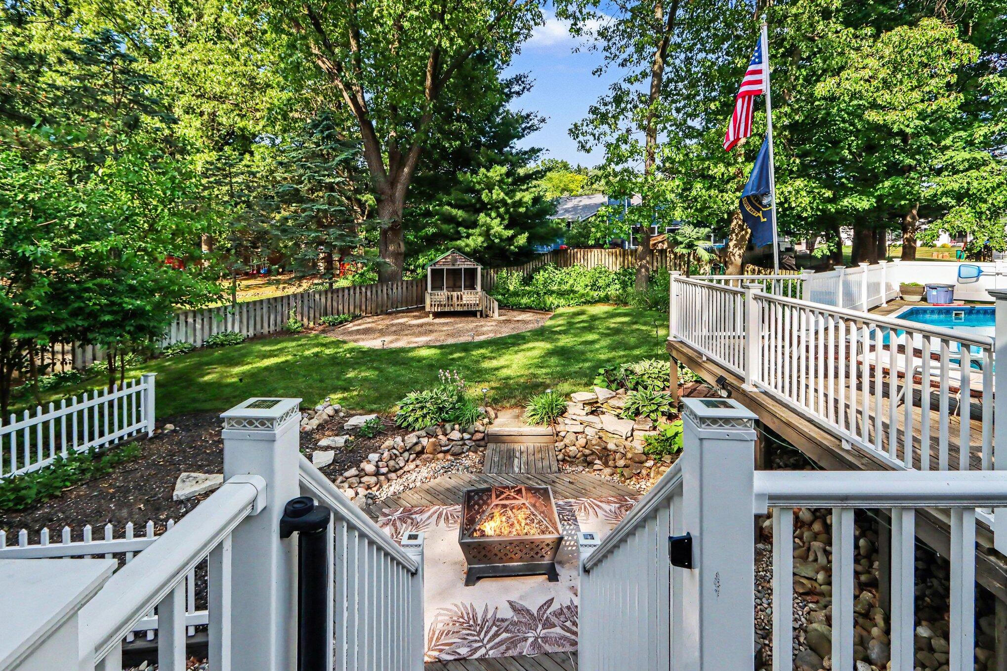 8275 Valleywood Lane Portage MI 49024