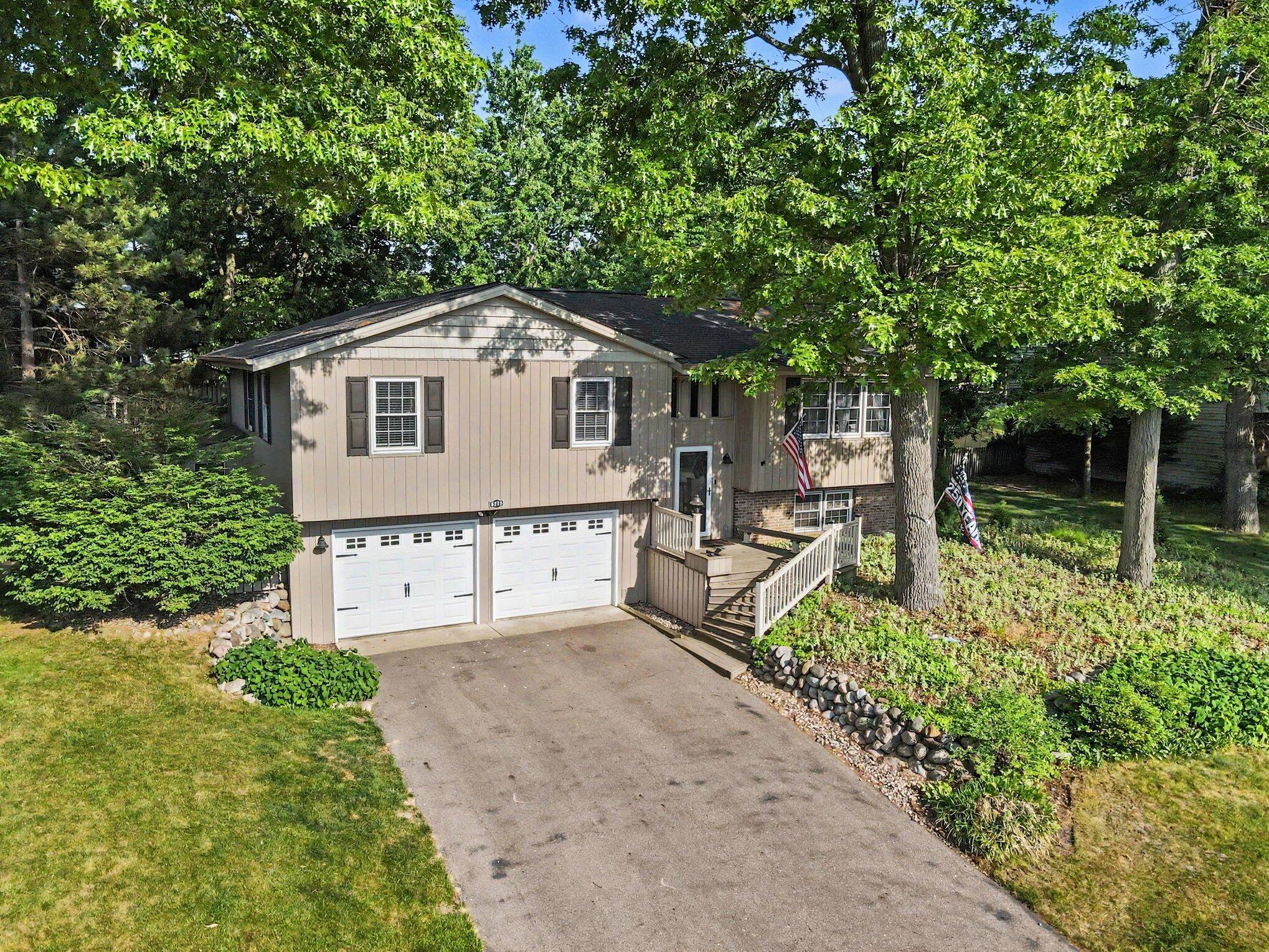 8275 Valleywood Lane Portage MI 49024
