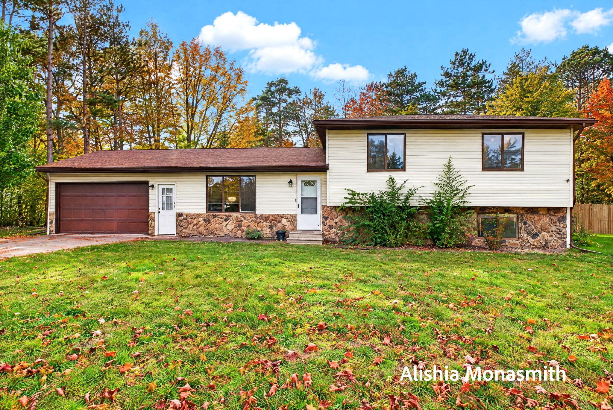 3355 S Walker Road Muskegon MI 49444