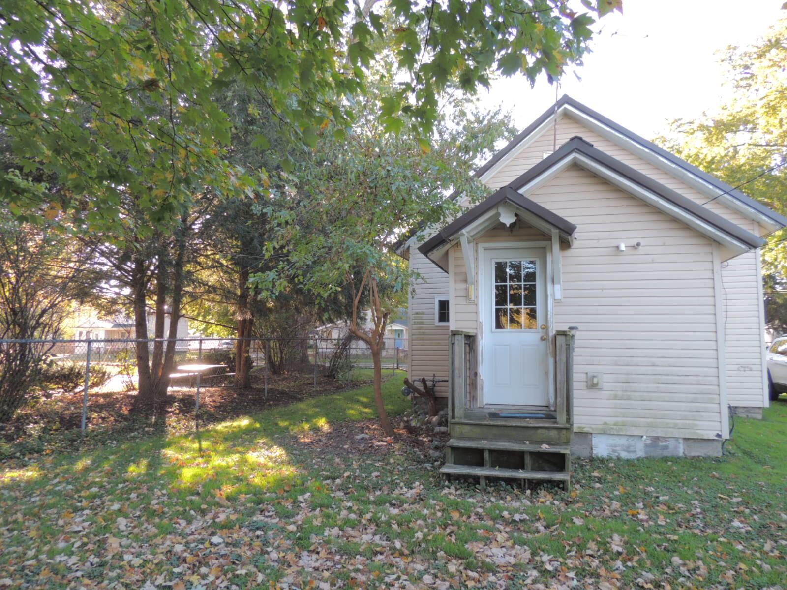 410 N Maple Street Fennville MI 49408