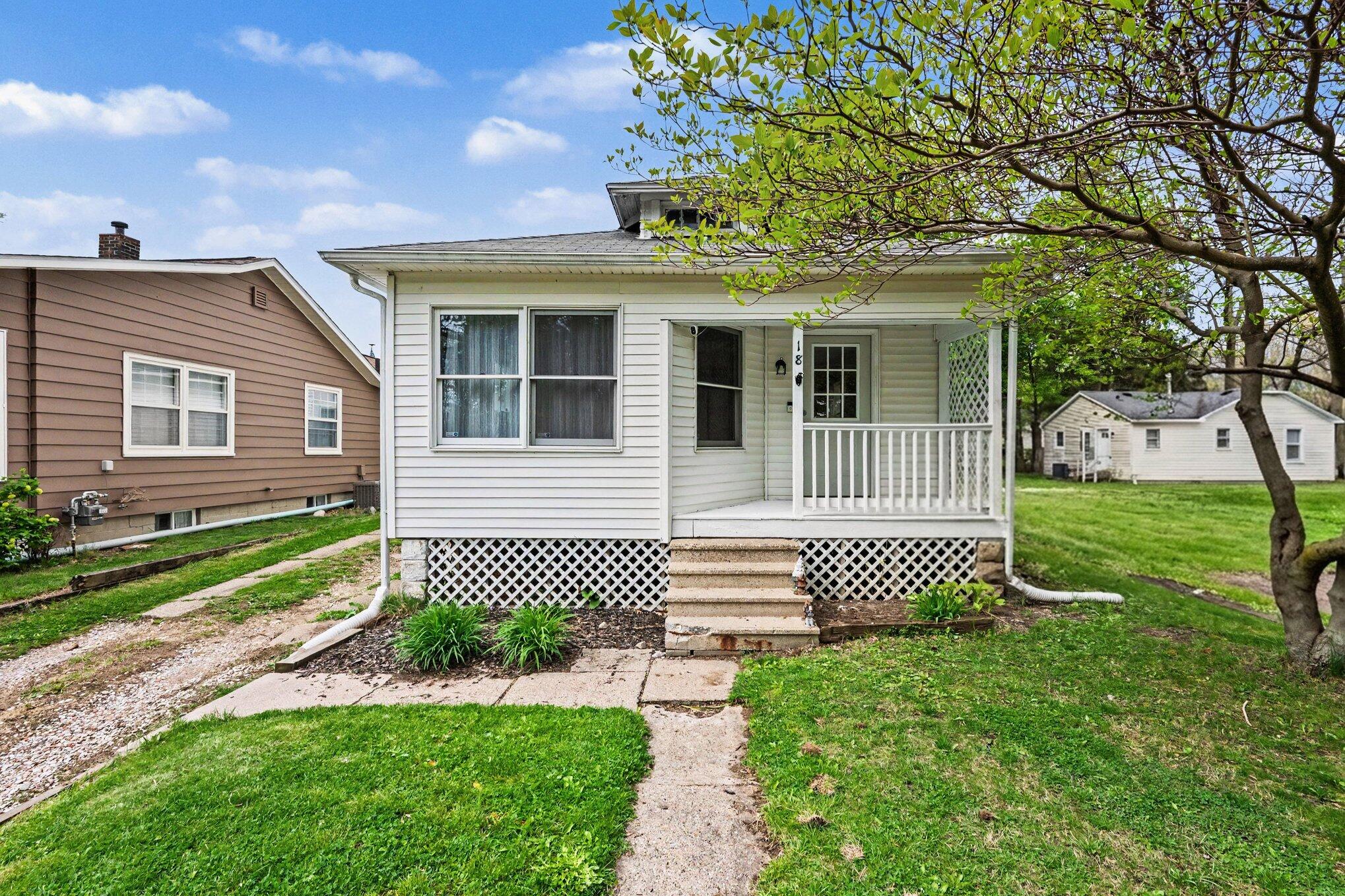 18 Blanche Avenue Kalamazoo MI 49001