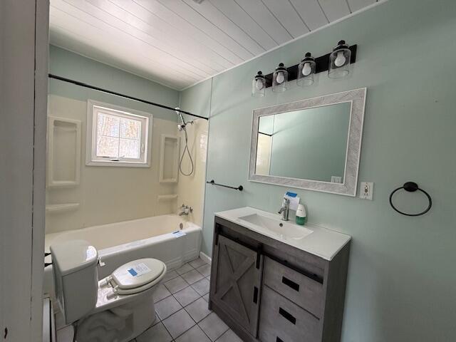 6707 W Decker Road Ludington MI 49431