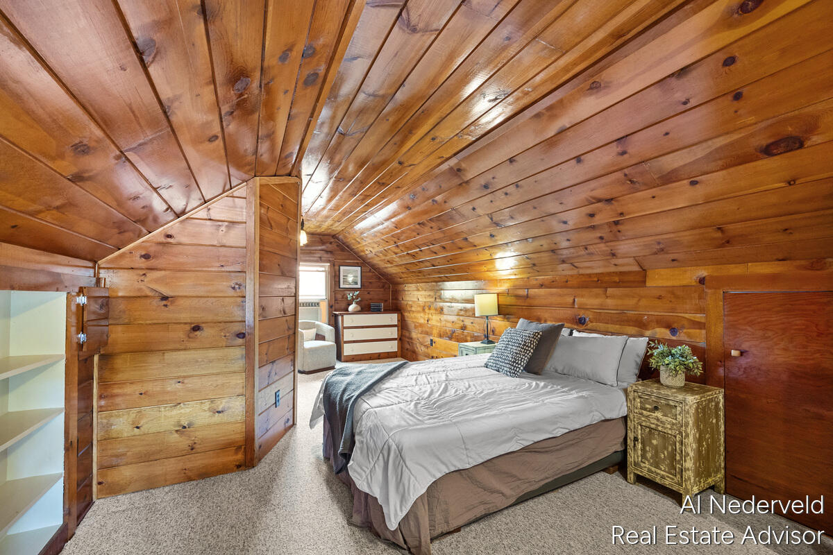 303 Wallinwood Avenue NE Grand Rapids MI 49503