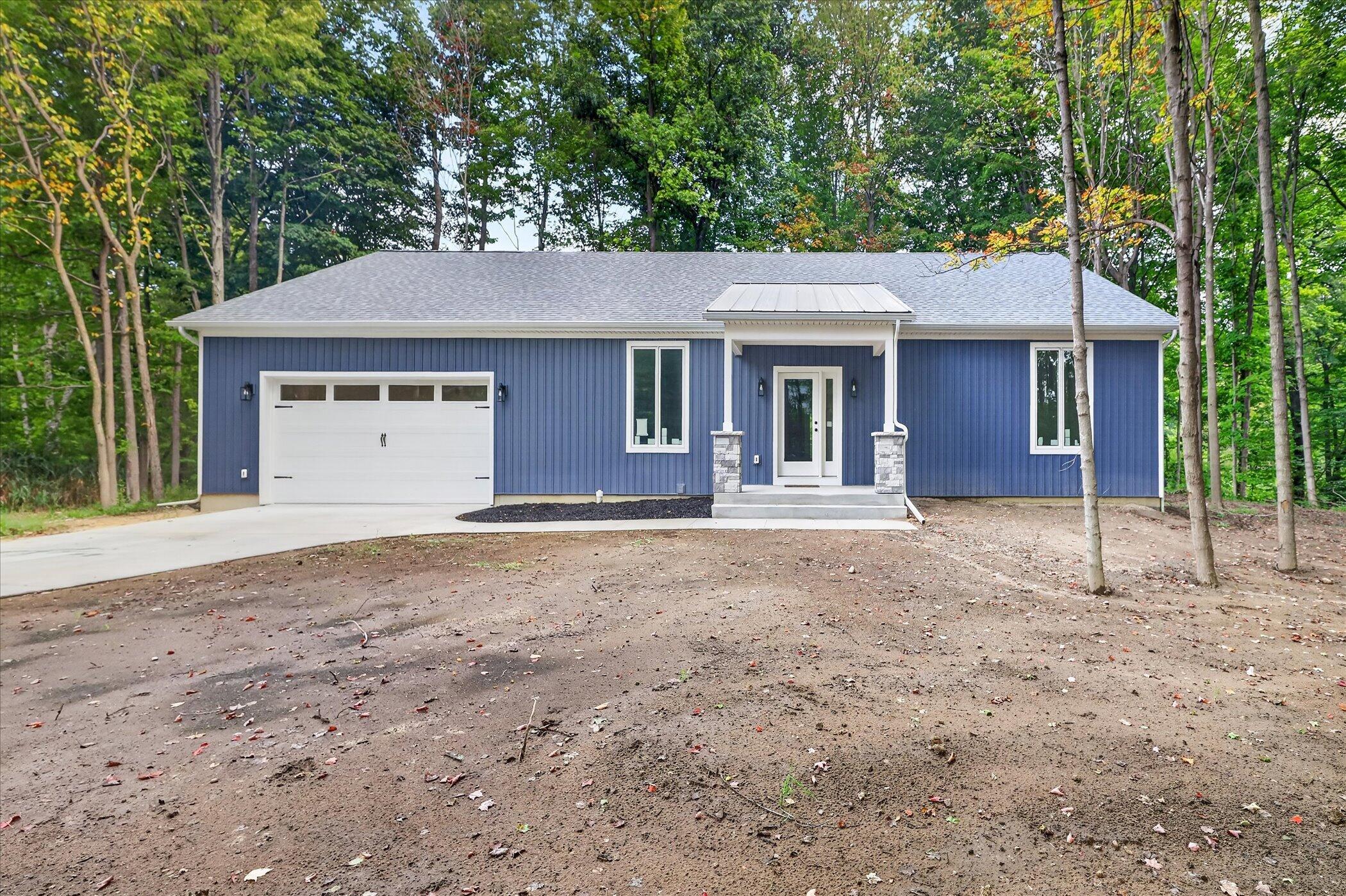 13165 Deer Creek Drive South Haven MI 49090