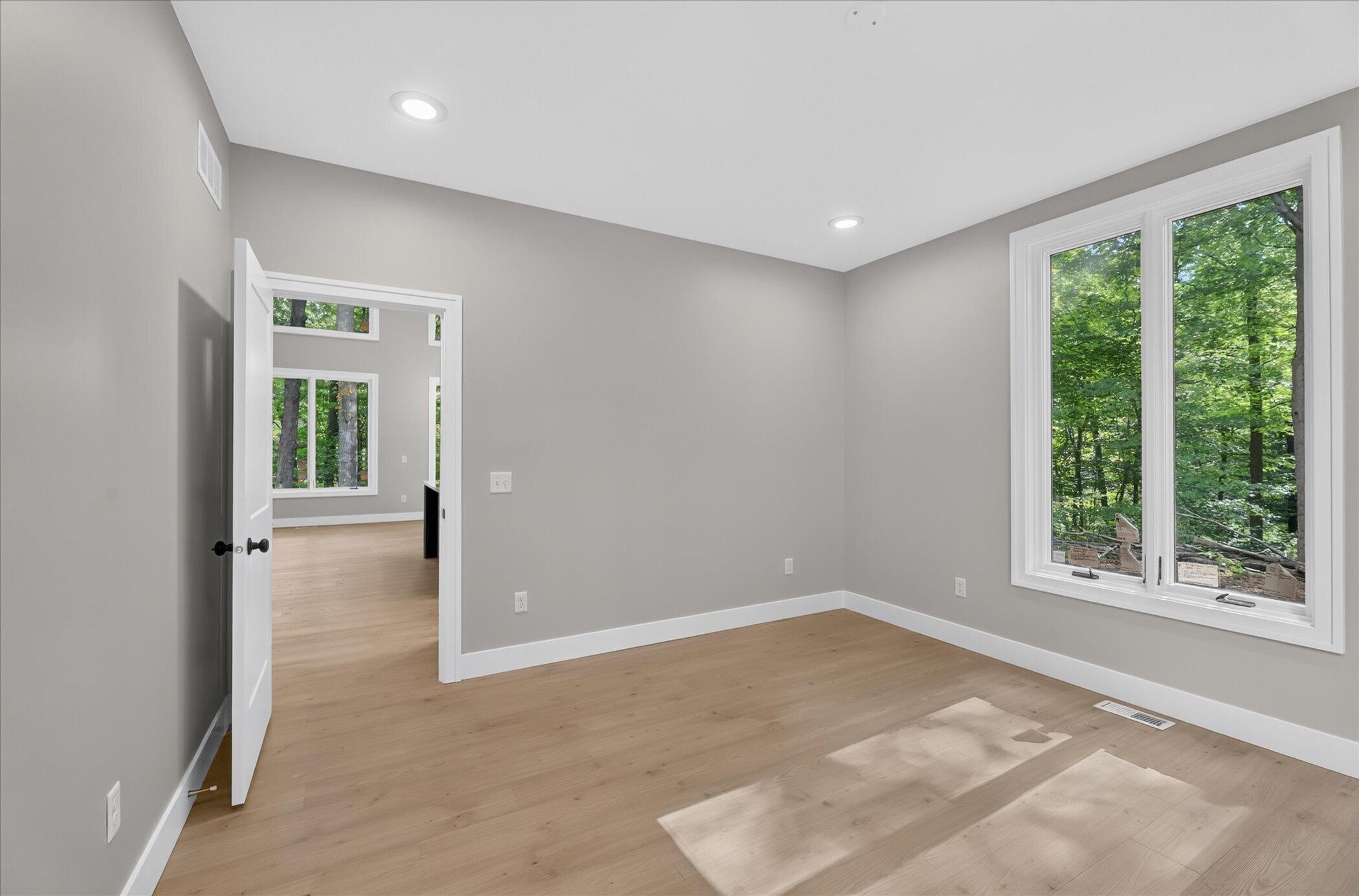 13165 Deer Creek Drive South Haven MI 49090