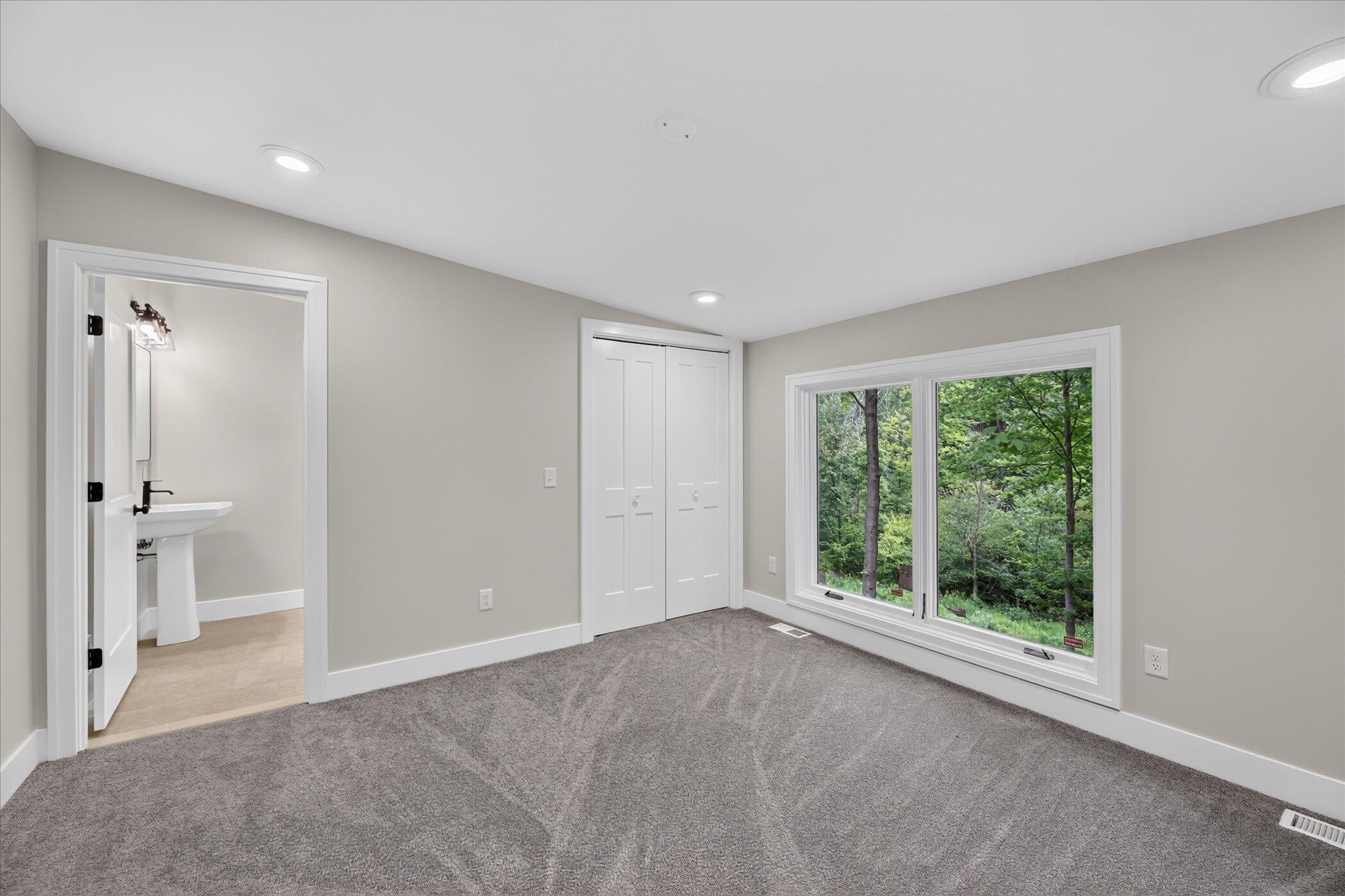 13165 Deer Creek Drive South Haven MI 49090