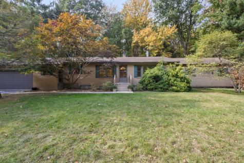 12370 Dunes Road Sawyer MI 49125