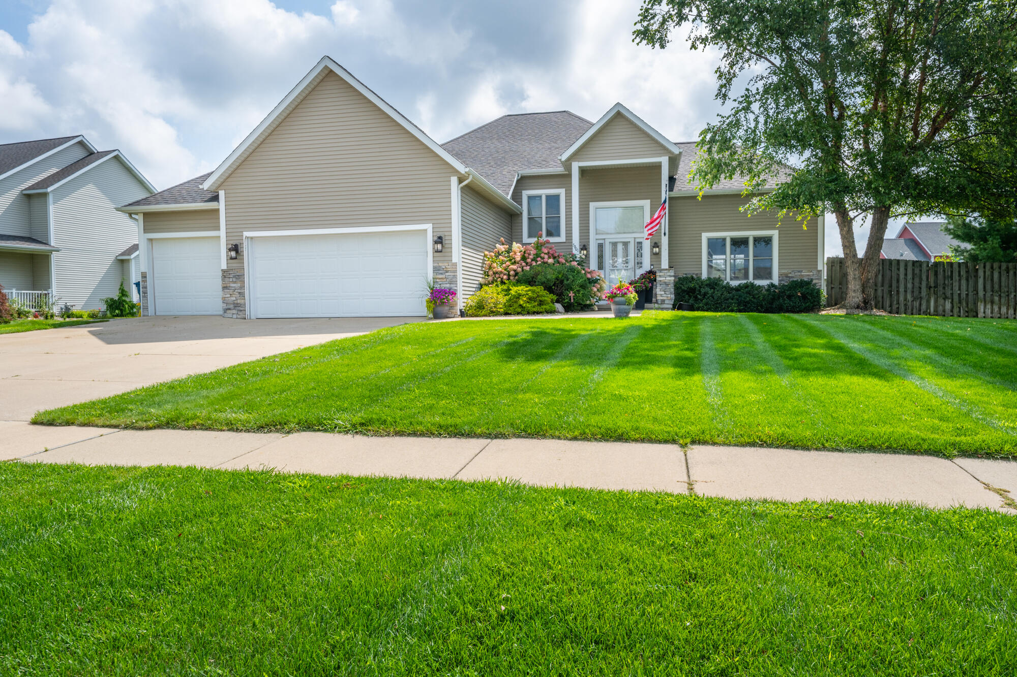 5901 Wabash Lane Stevensville MI 49127