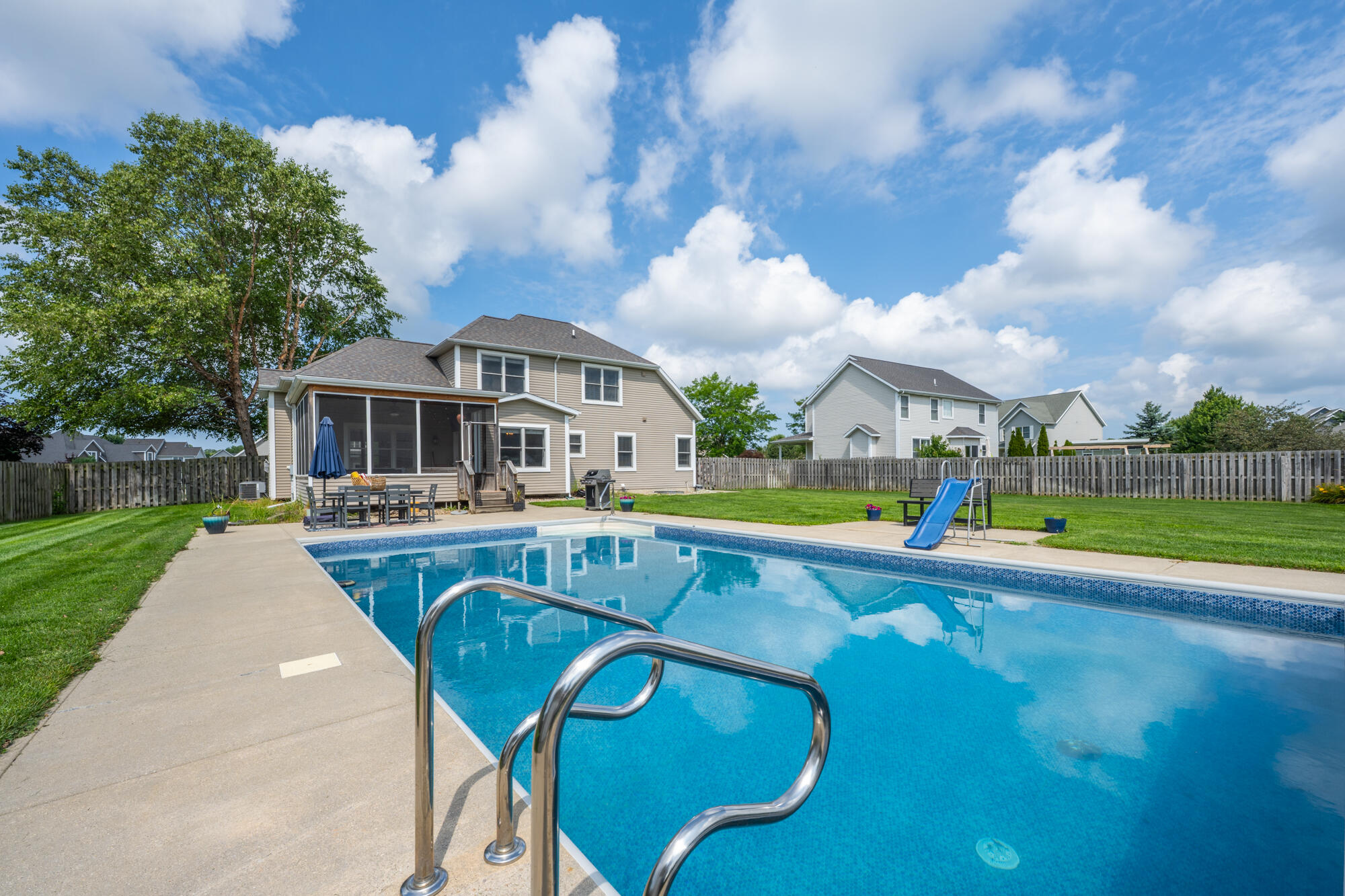 5901 Wabash Lane Stevensville MI 49127