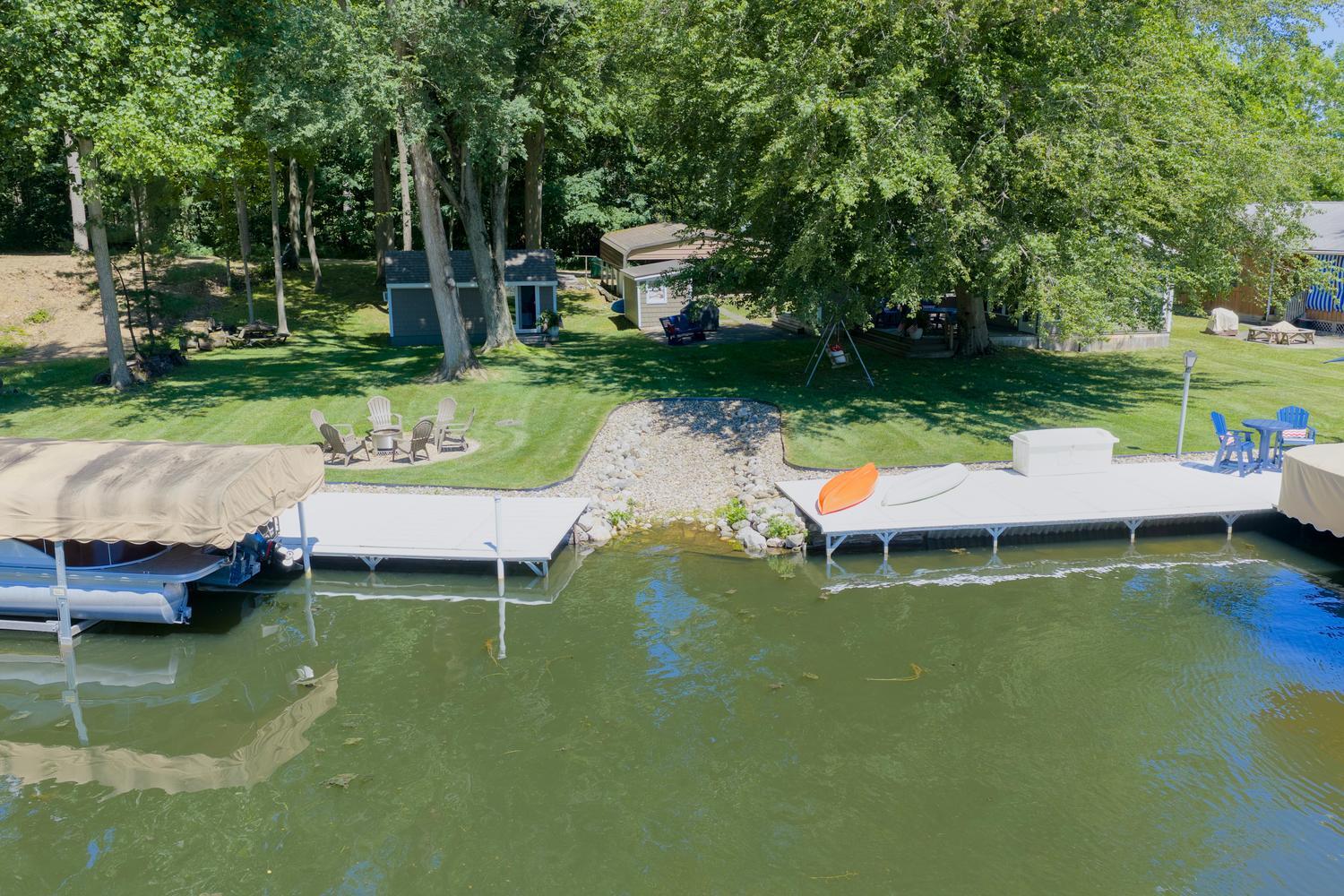 61626 Lagoon Drive Cassopolis MI 49031