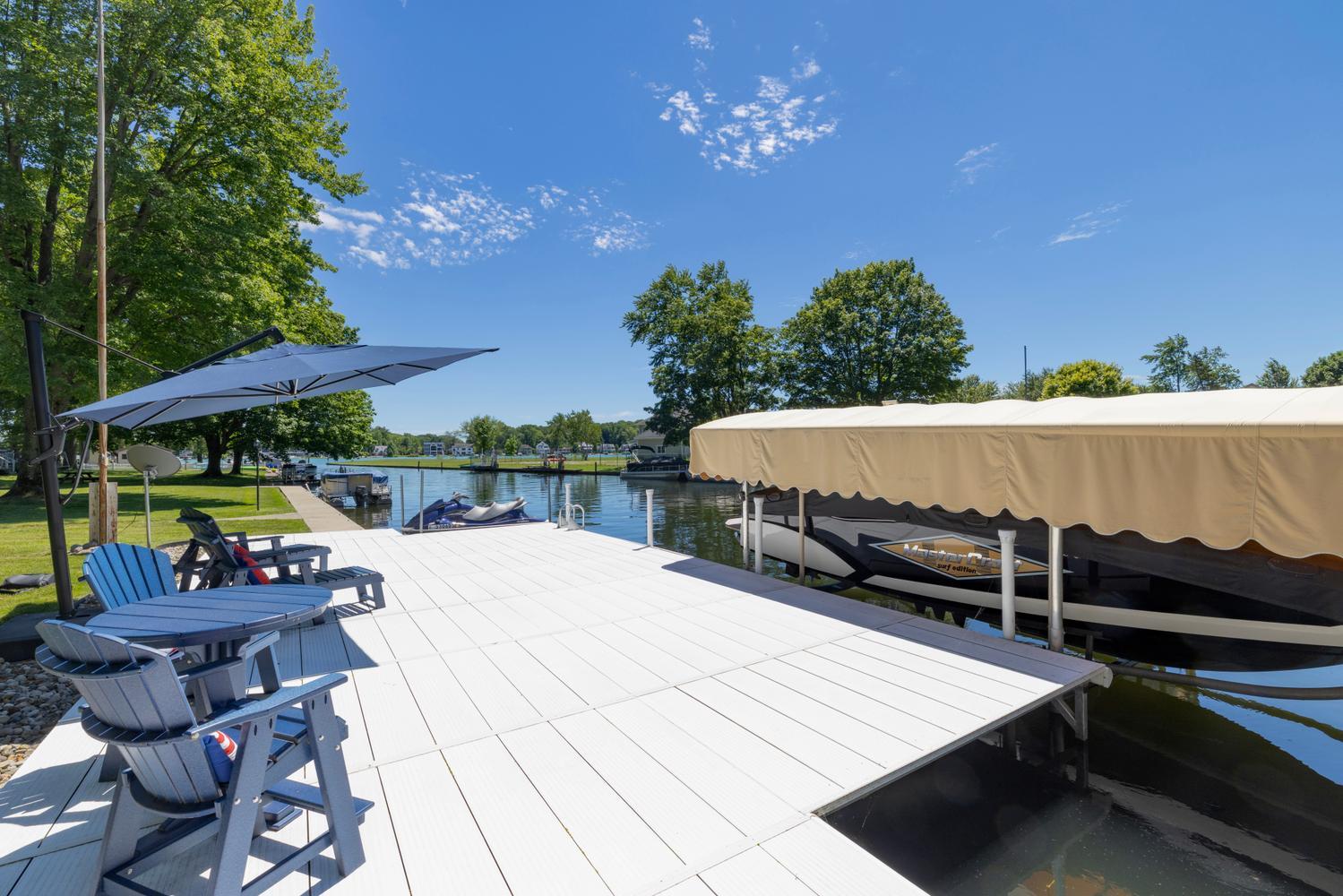 61626 Lagoon Drive Cassopolis MI 49031