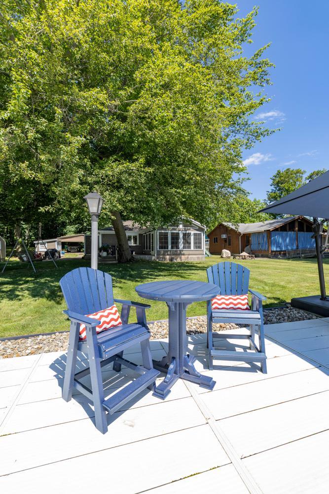 61626 Lagoon Drive Cassopolis MI 49031