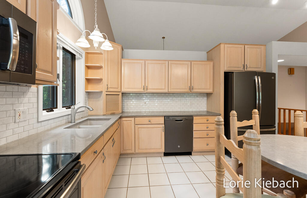 11940 Lakeshore Avenue Grand Haven MI 49417