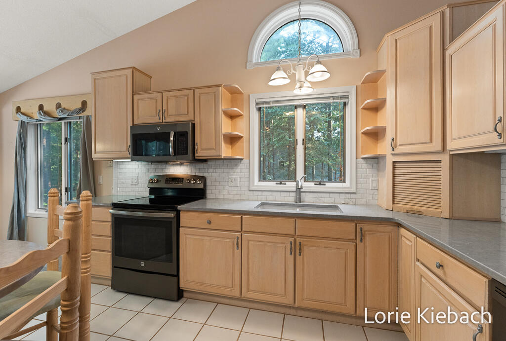 11940 Lakeshore Avenue Grand Haven MI 49417