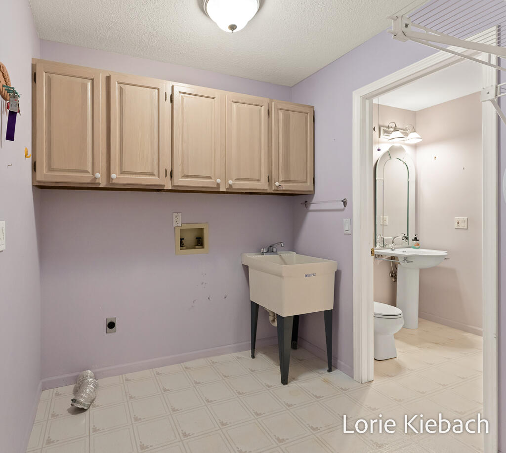 11940 Lakeshore Avenue Grand Haven MI 49417