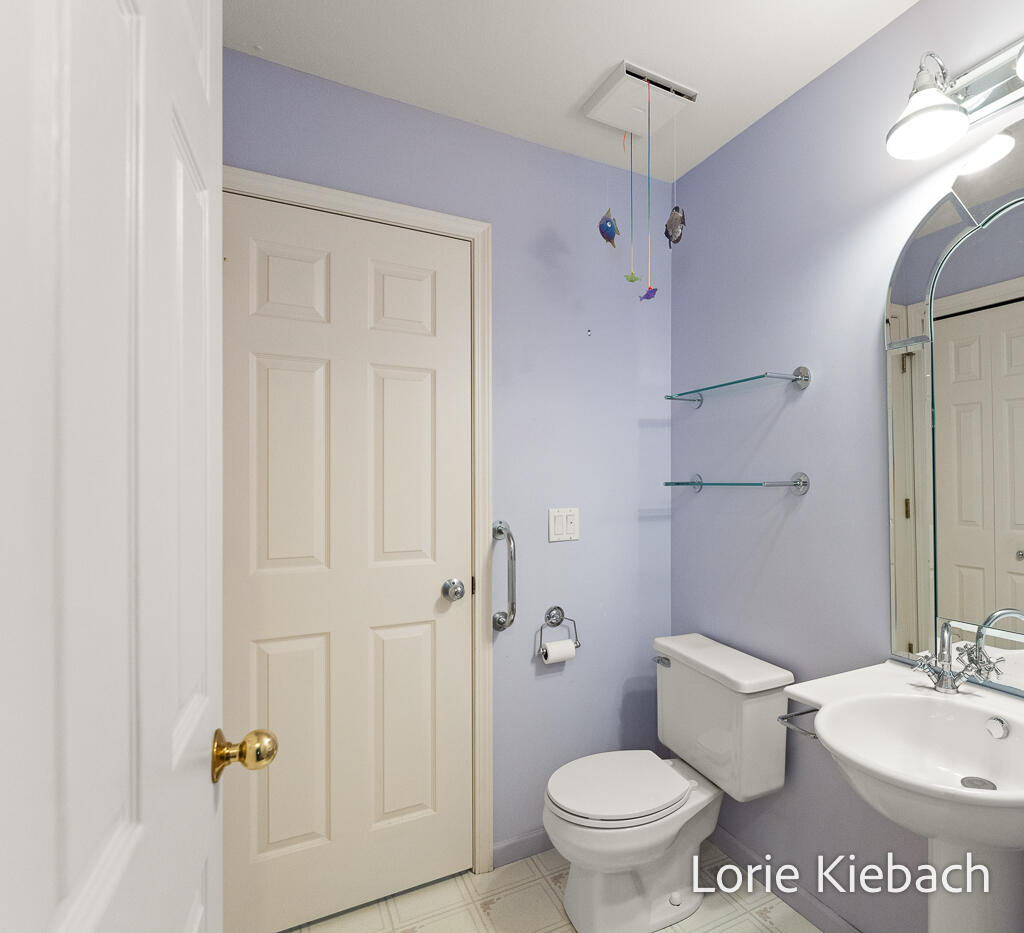 11940 Lakeshore Avenue Grand Haven MI 49417