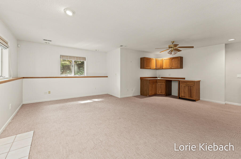 11940 Lakeshore Avenue Grand Haven MI 49417