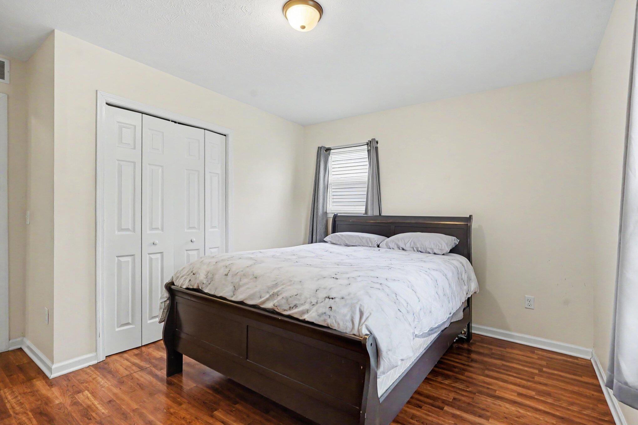 495 W 24th Street Holland MI 49423