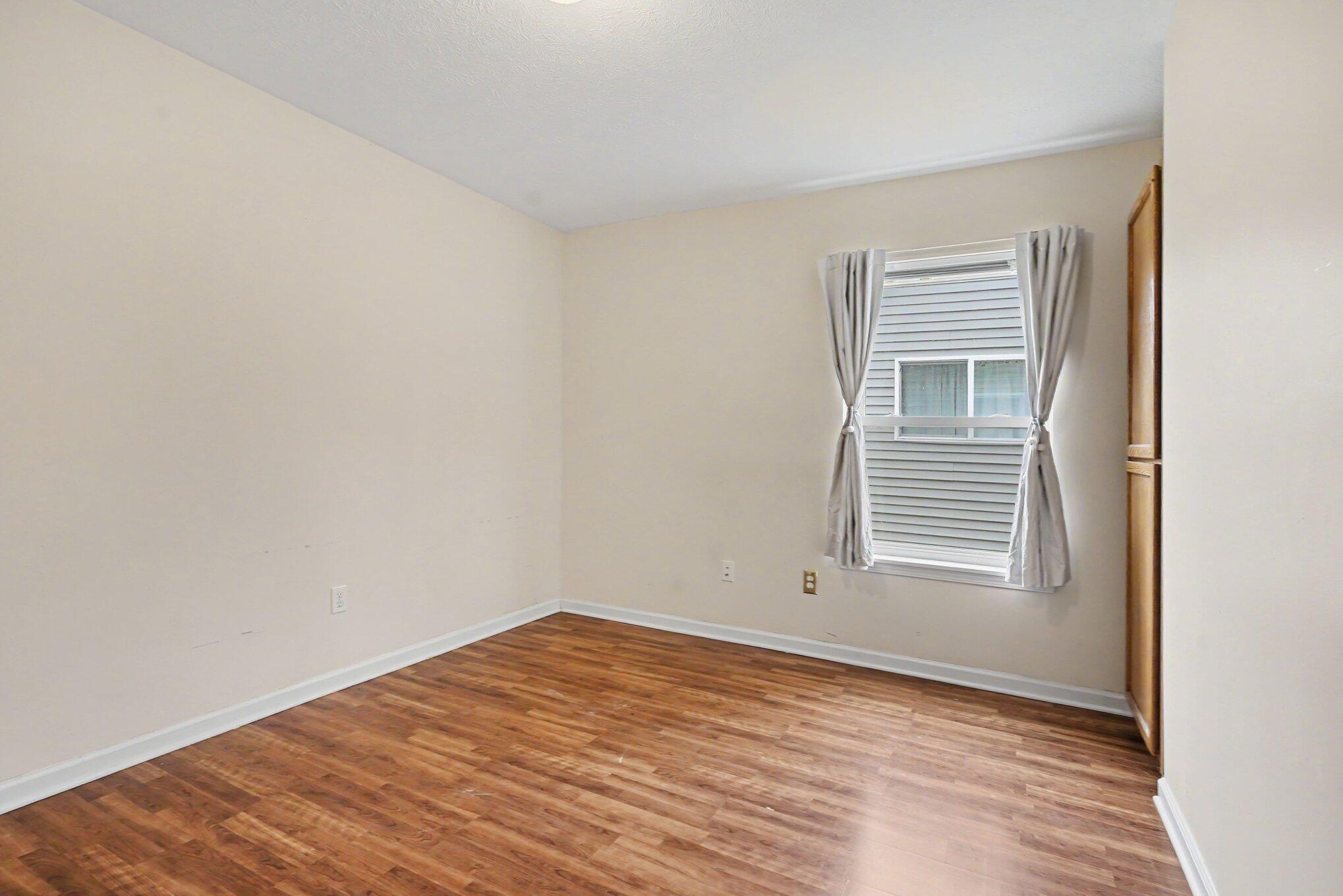 495 W 24th Street Holland MI 49423