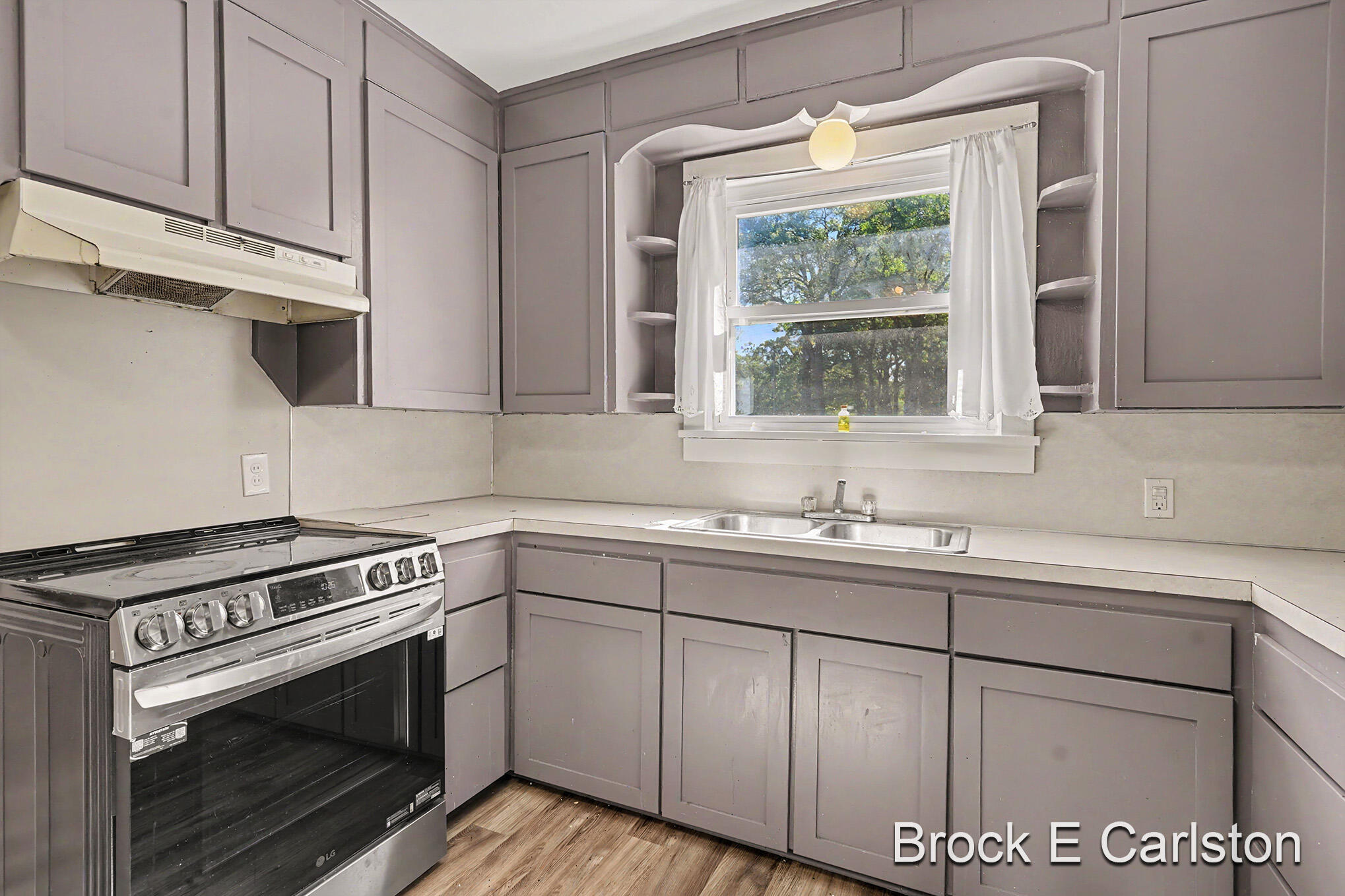 2309 Philo Avenue Muskegon MI 49441