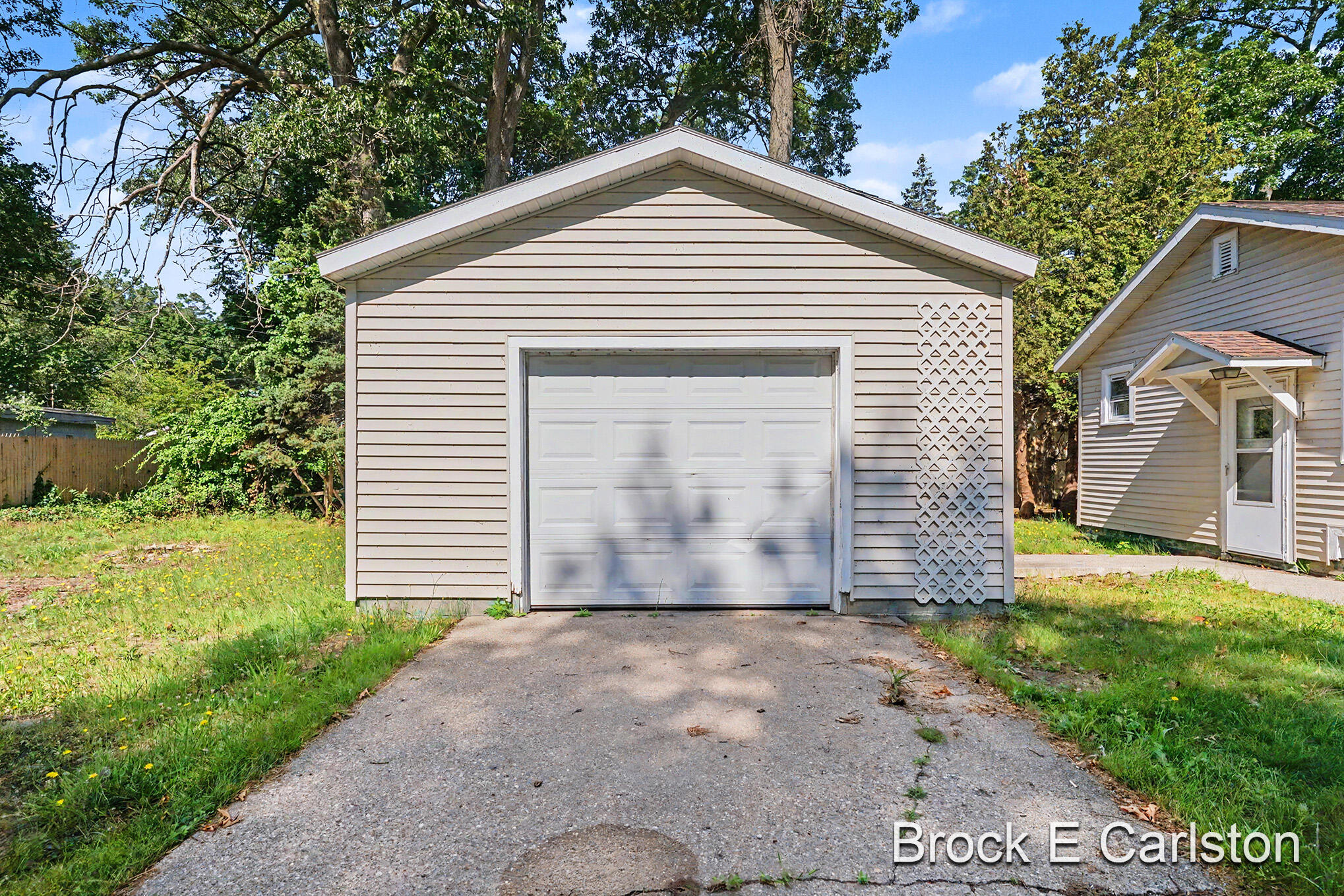 2309 Philo Avenue Muskegon MI 49441