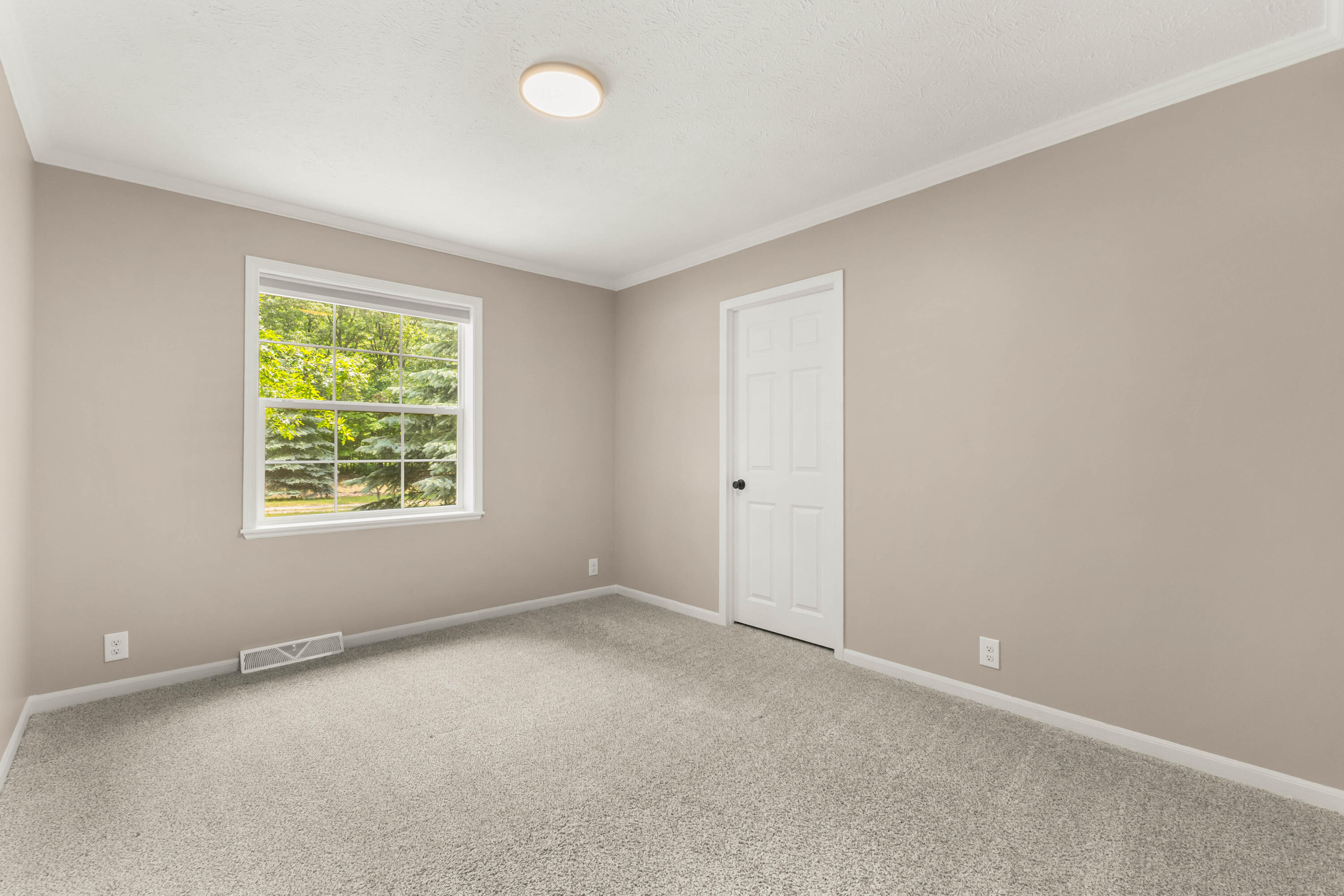 13726 Jennifer Road Grand Haven MI 49417