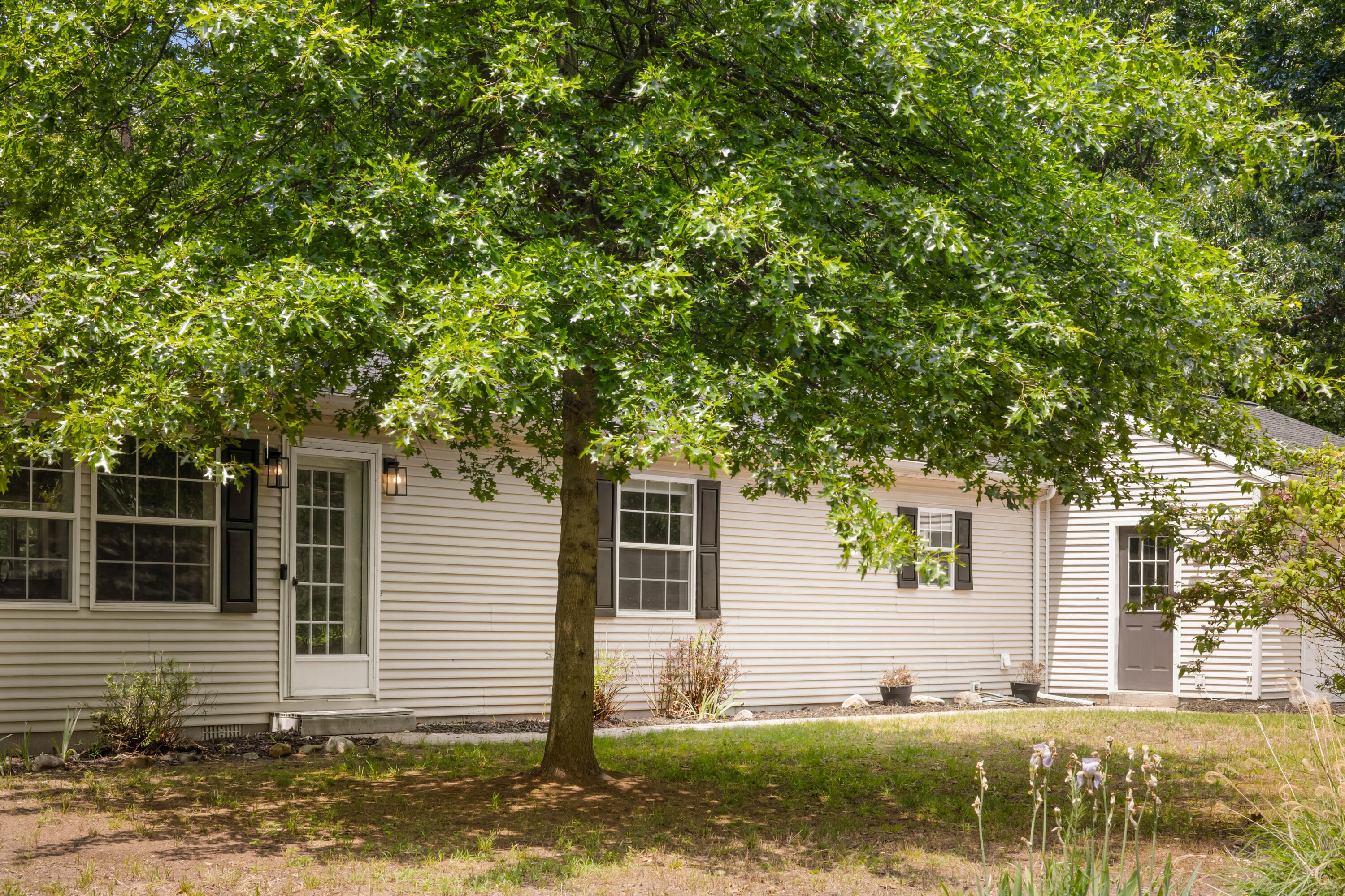 13726 Jennifer Road Grand Haven MI 49417