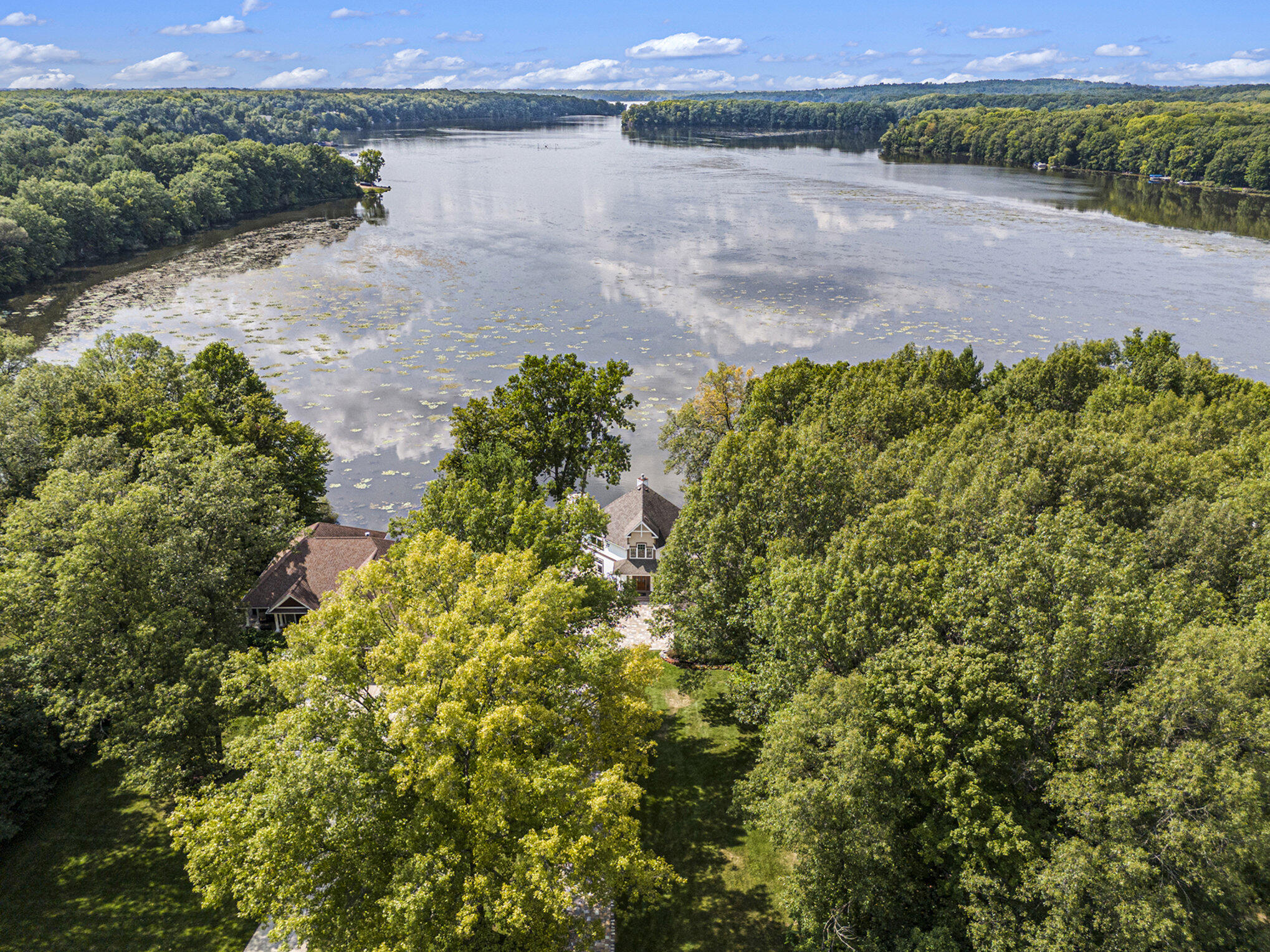 3631 Bayview Drive Allegan MI 49010
