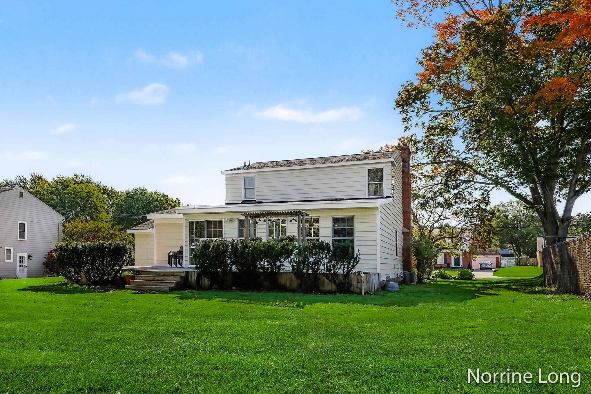 1863 Eastbrook Street SE Grand Rapids MI 49508