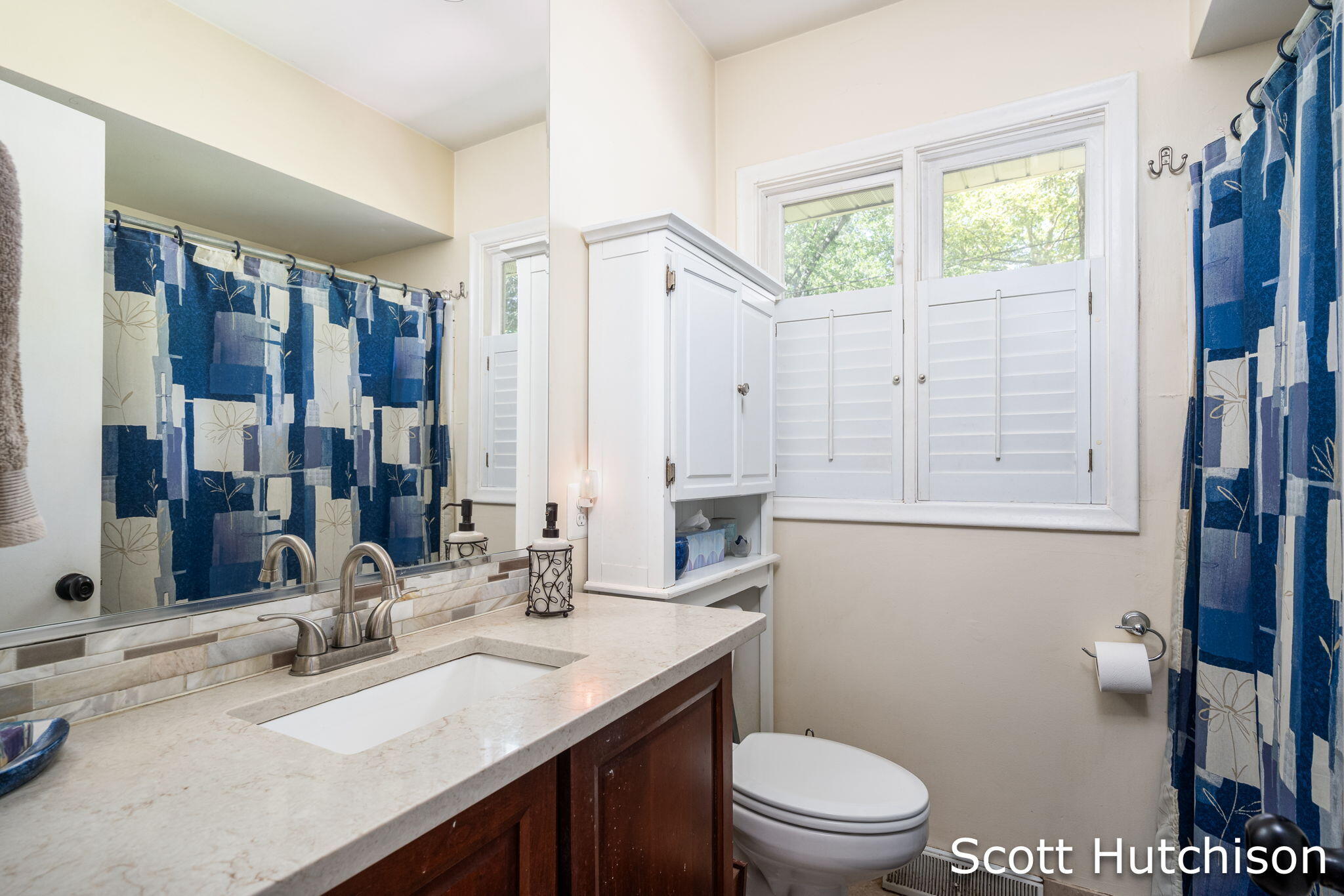 4316 Kennilworth Drive SE Grand Rapids MI 49546