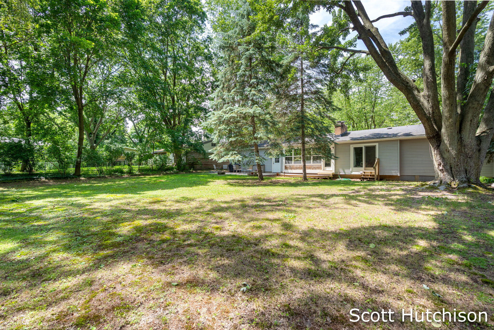 4316 Kennilworth Drive SE Grand Rapids MI 49546
