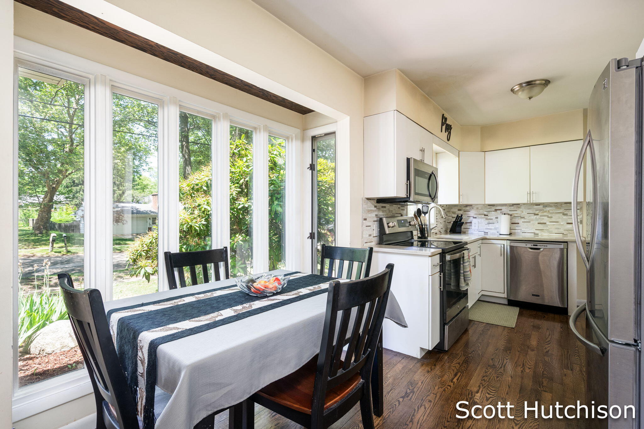4316 Kennilworth Drive SE Grand Rapids MI 49546