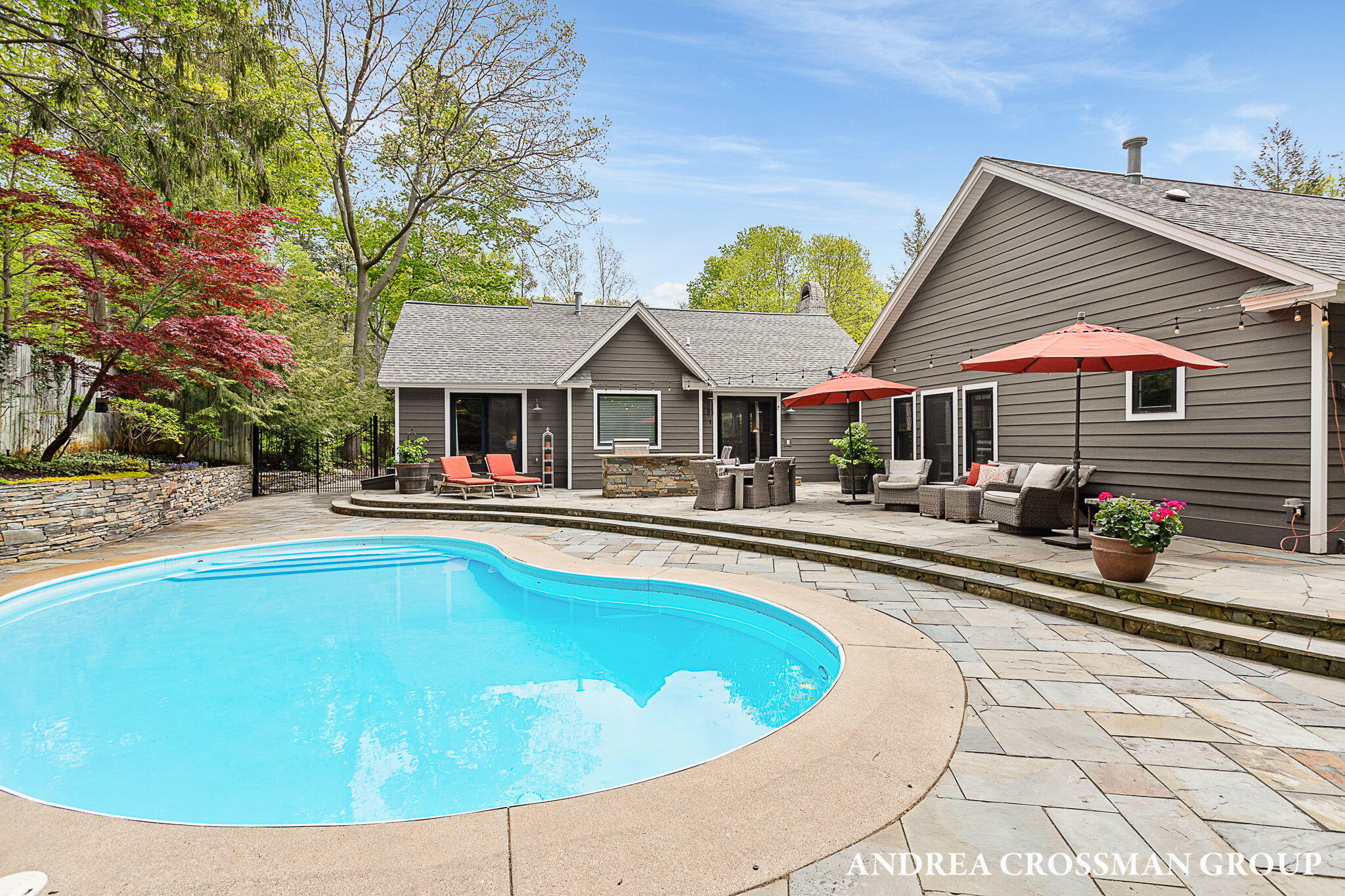 2338 Lakeshore Drive Fennville MI 49408