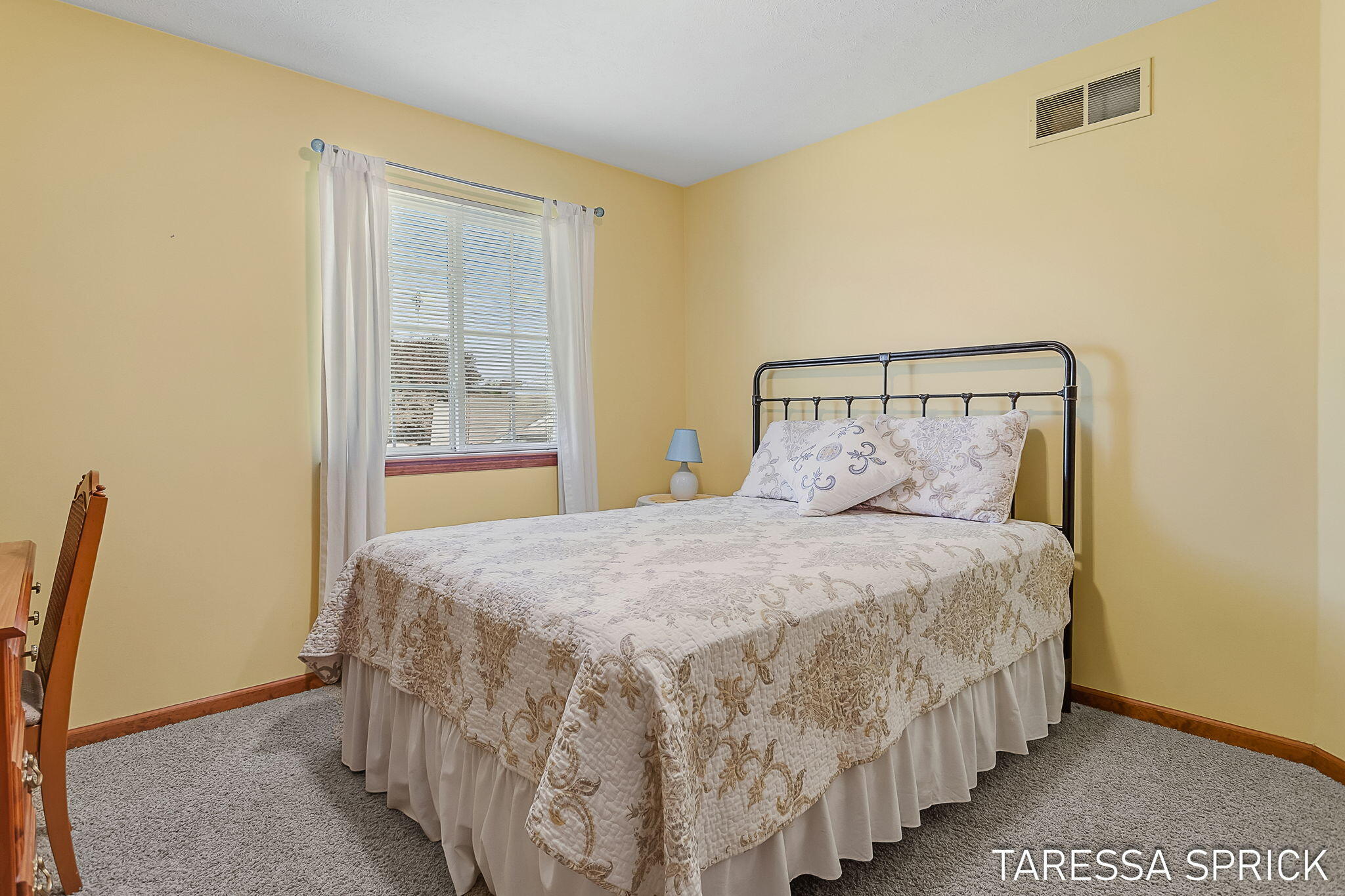 362 Sandcastle Drive Holland MI 49424