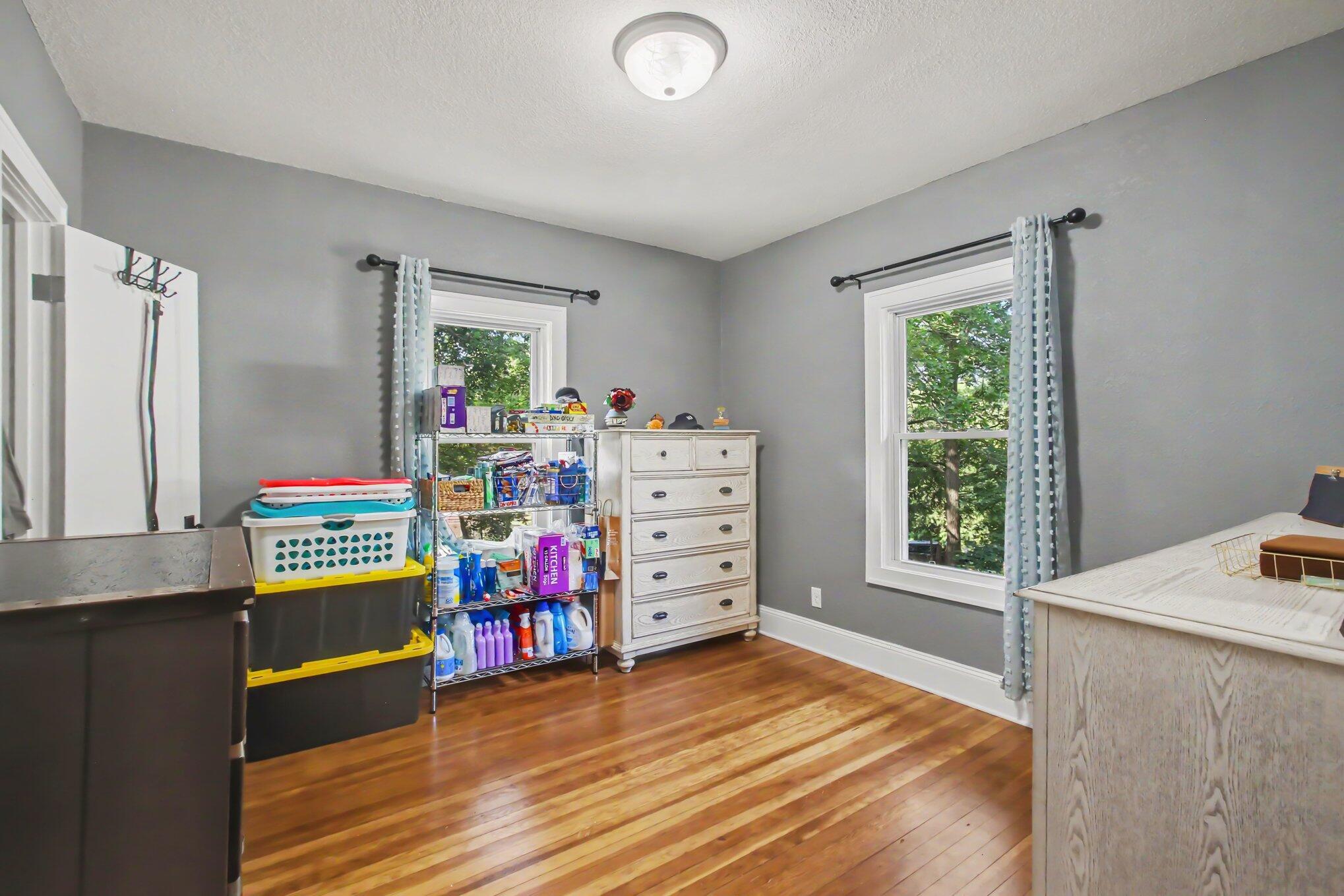 1217 Pinehurst Boulevard Kalamazoo MI 49006