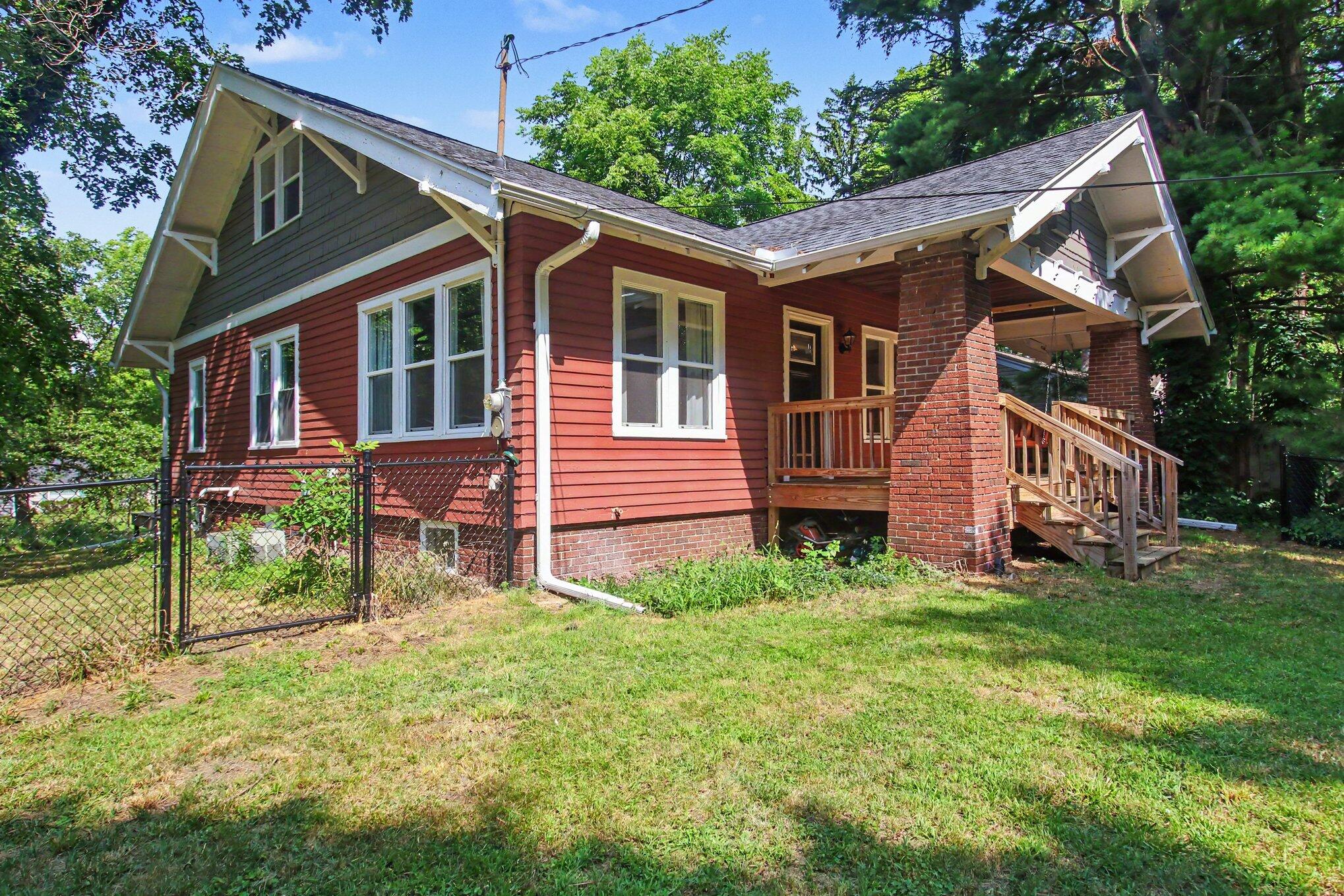 1217 Pinehurst Boulevard Kalamazoo MI 49006