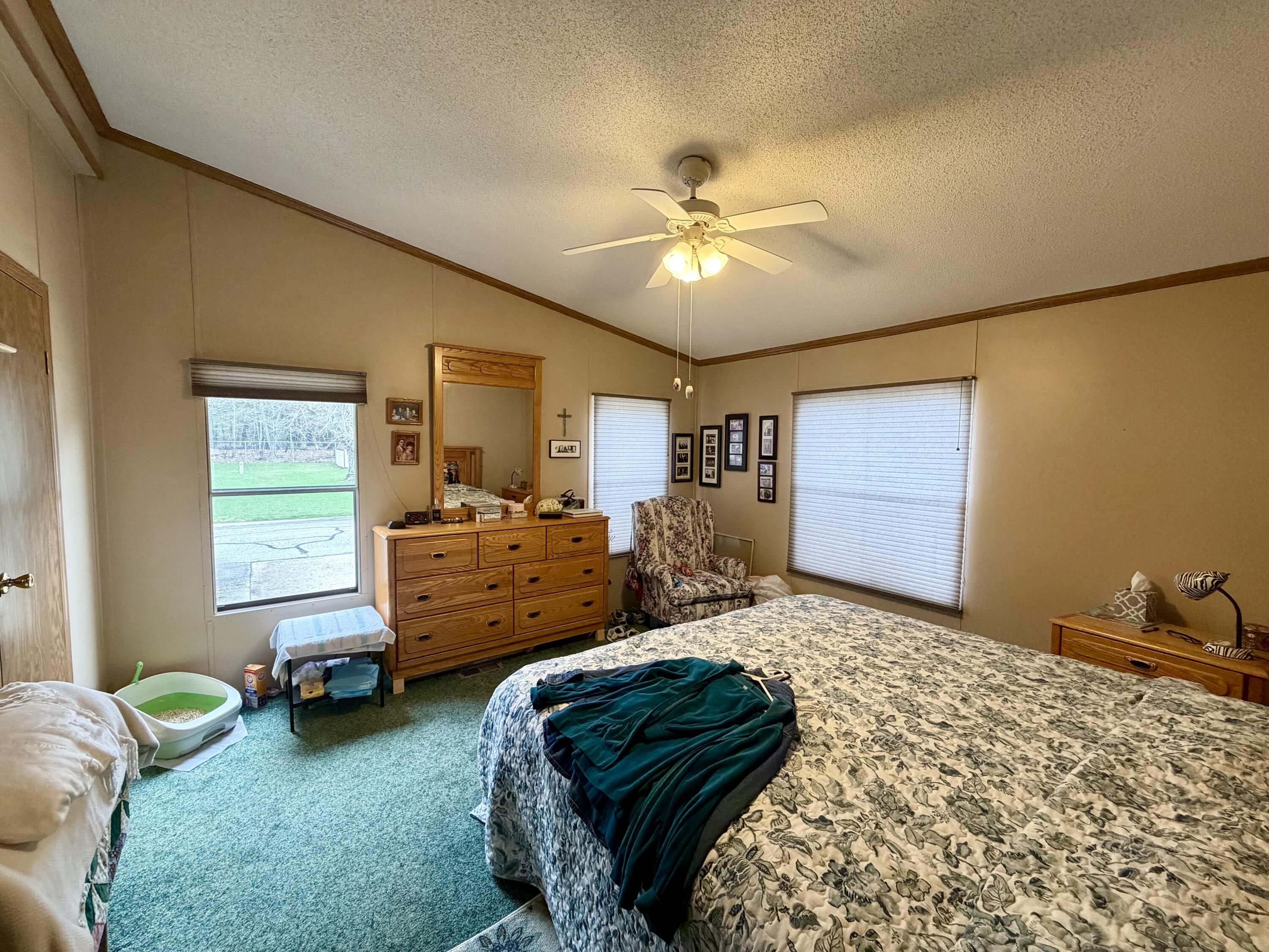 157 Apple Court Muskegon MI 49445