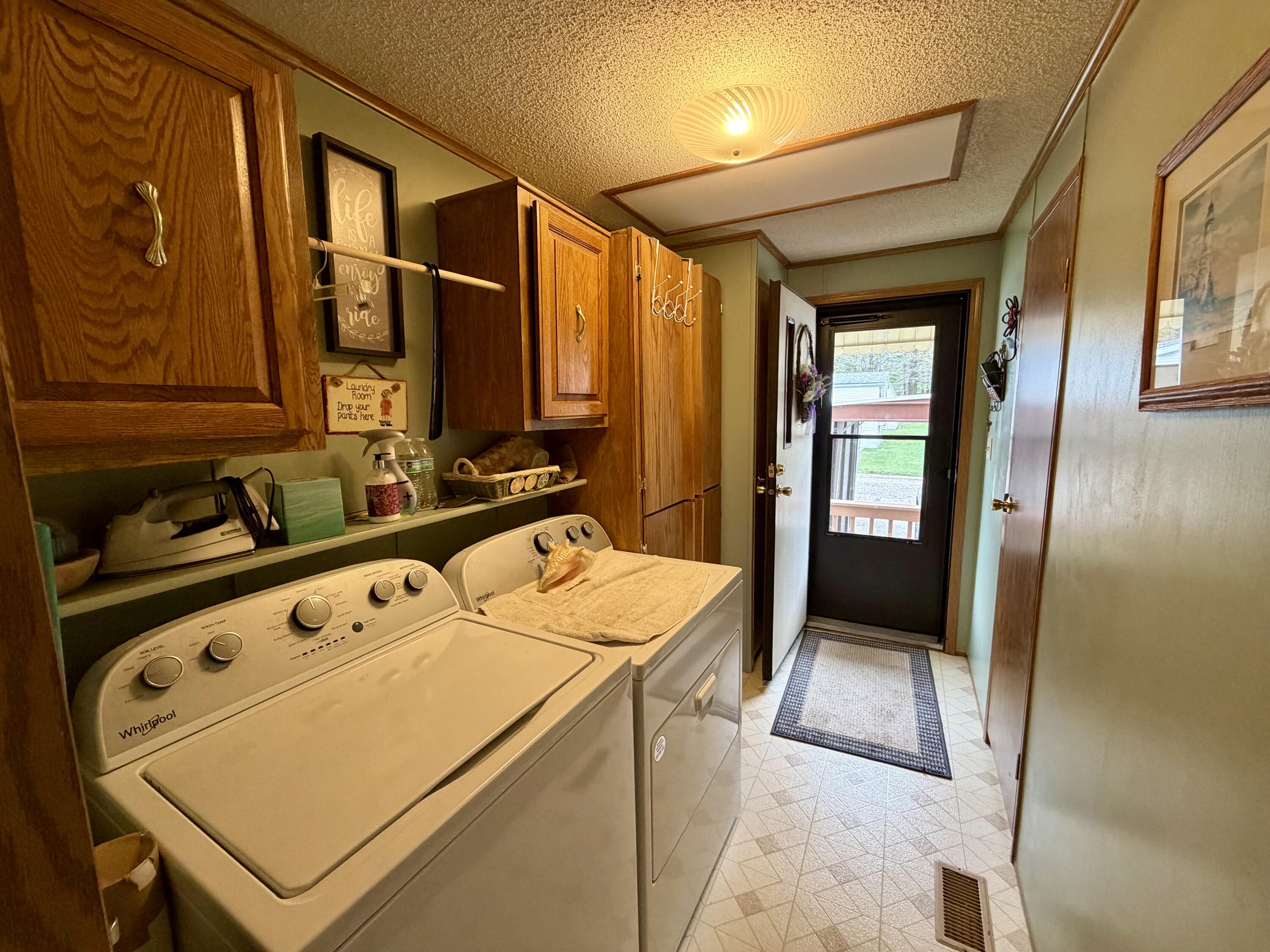 157 Apple Court Muskegon MI 49445